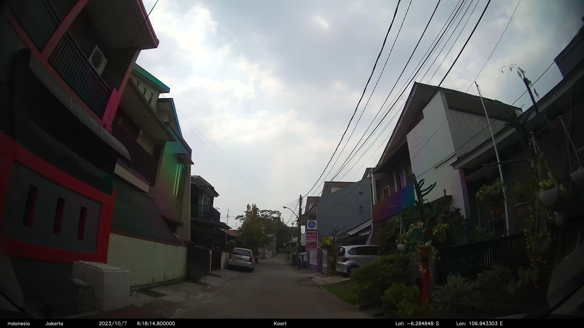 Street view near Peduts Room, Bekasi — © kaart5 (CC BY-SA · Mapillary)