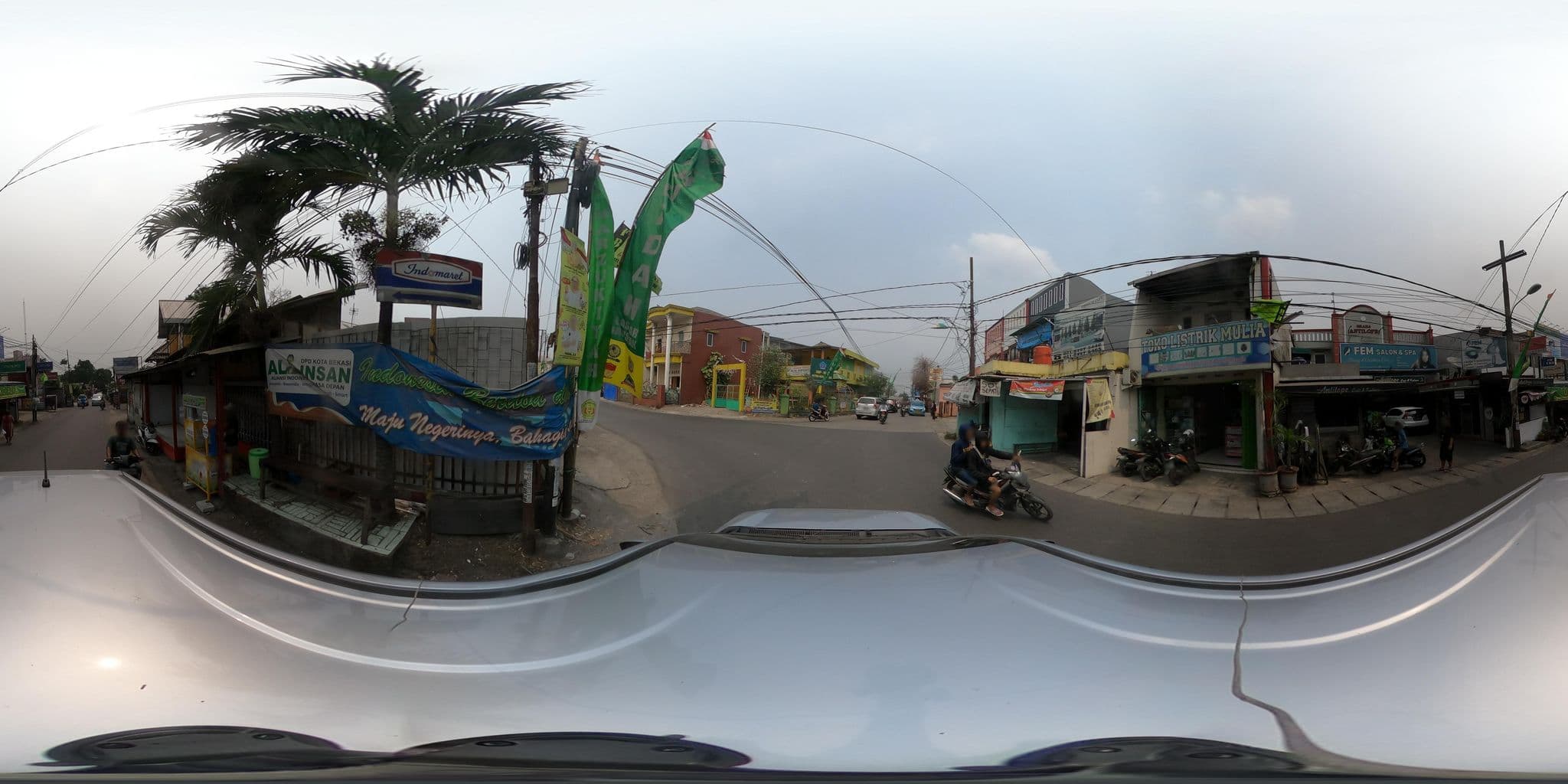 Street view near Swiss-Belhotel International | Room# 656, Bekasi — © kaart5 (CC BY-SA · Mapillary)