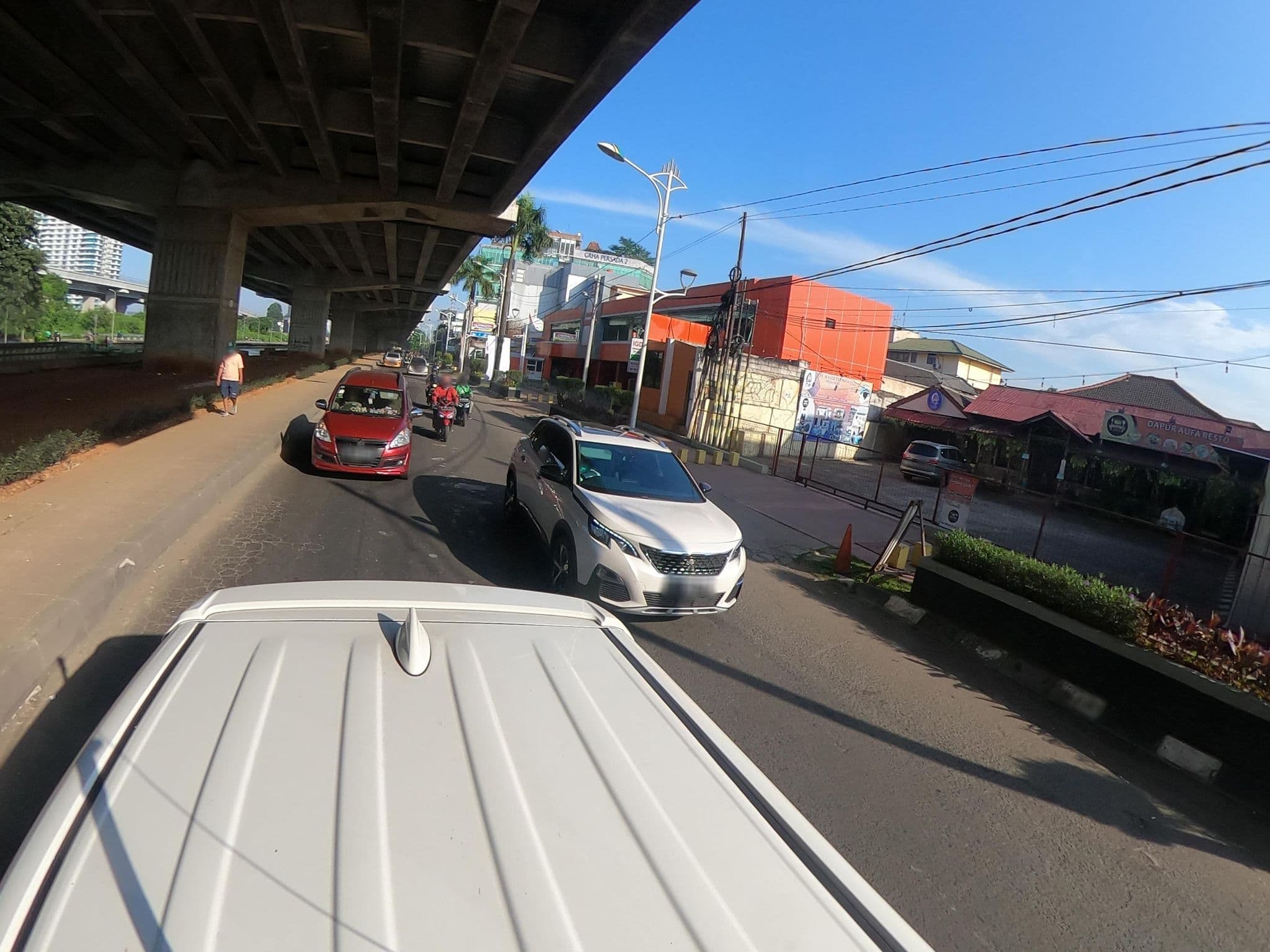 Street view near Amaris Hotel Cirebon, Bekasi — © kaart_360 (CC BY-SA · Mapillary)