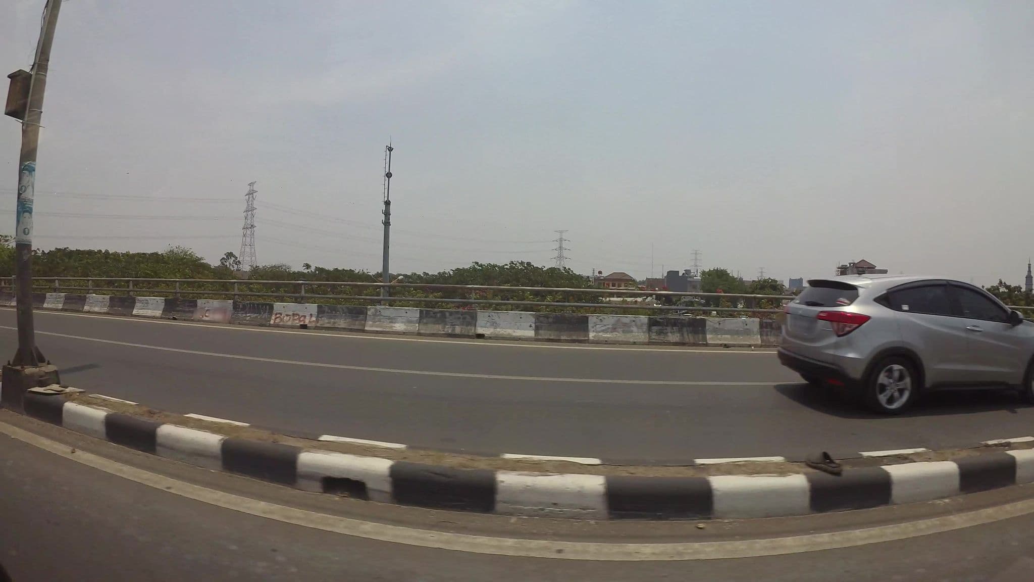 Street view near Lobby Grandzuri Hotel, Jakarta — © kaart_2 (CC BY-SA · Mapillary)