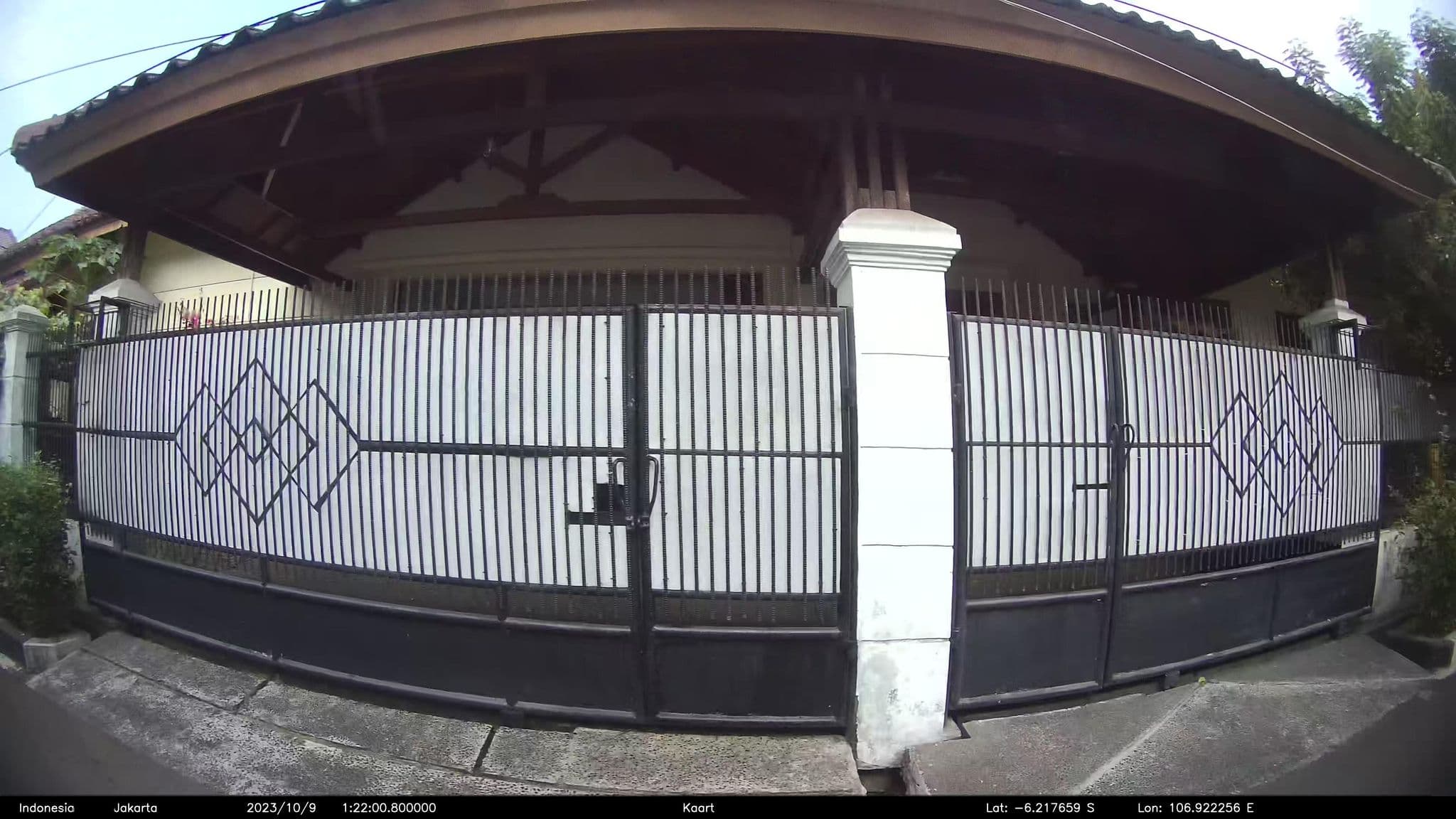 Street view near Hotel Indonesia Room 422 jakarta selatan, Utan — © kaart_2 (CC BY-SA · Mapillary)