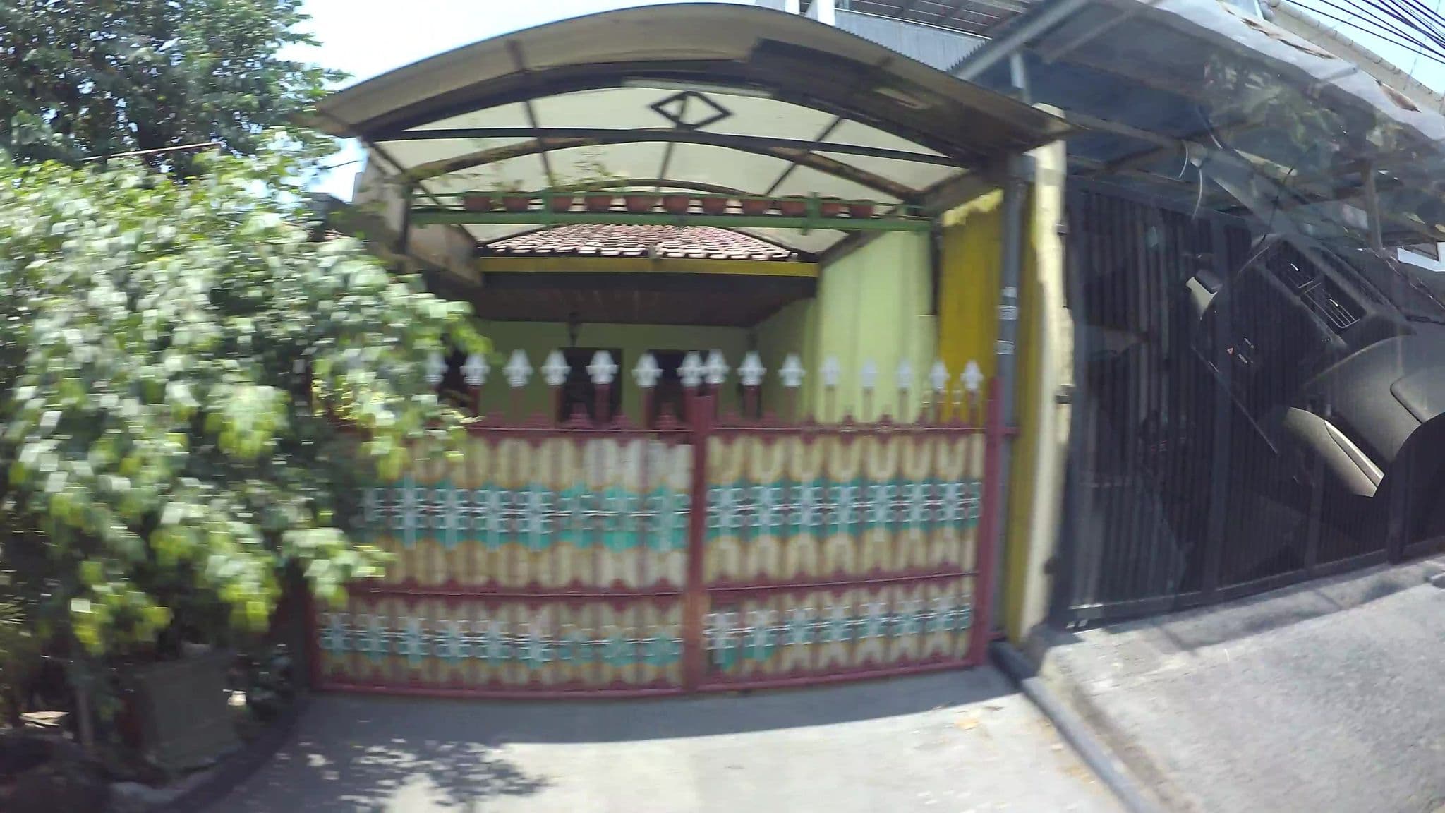 Street view near Srikandi Hotel ( 33 VHS ), Utan — © kaart_3 (CC BY-SA · Mapillary)