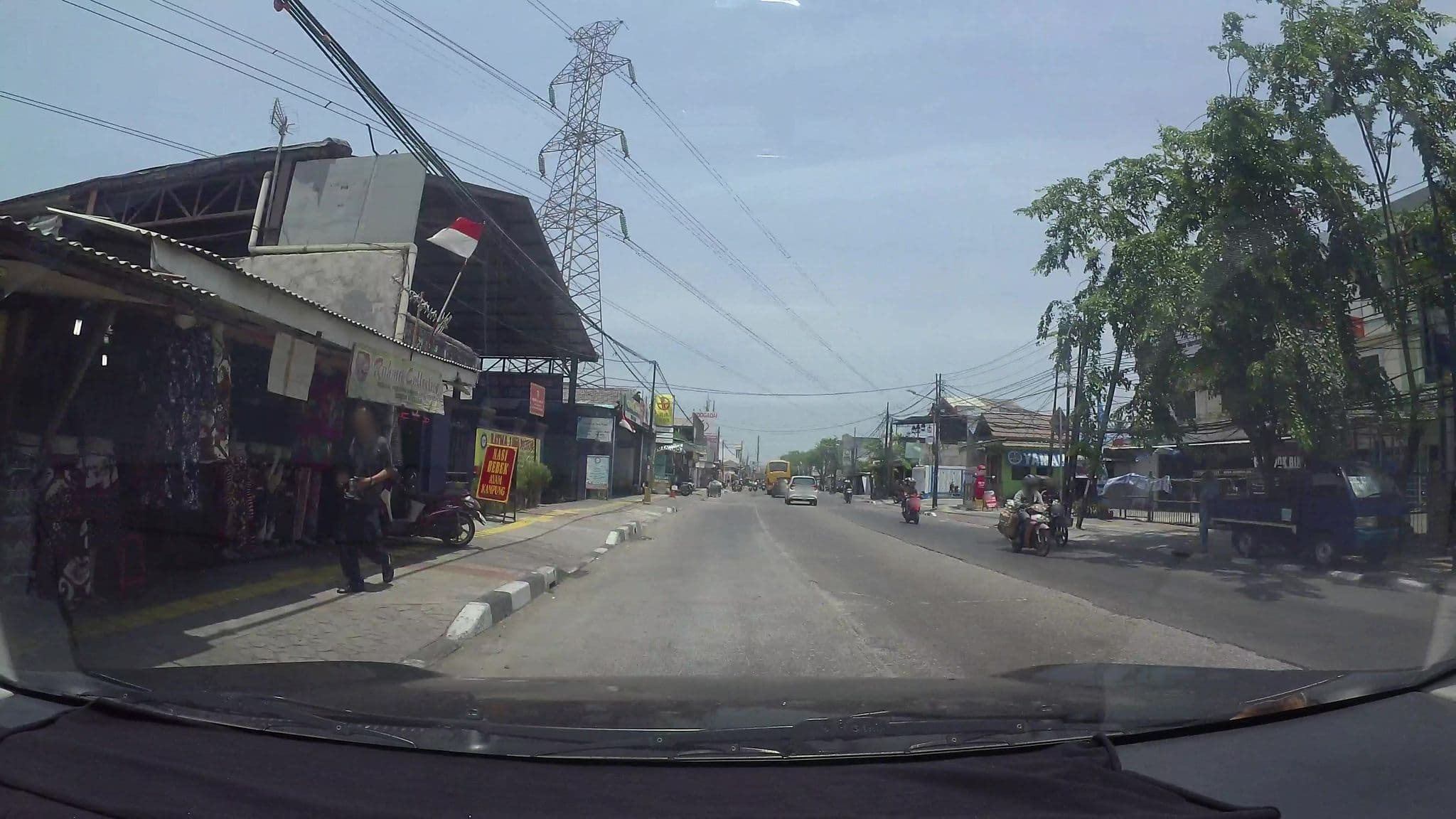 Street view near hotel cempaka jaya, Utan — © kaart_3 (CC BY-SA · Mapillary)