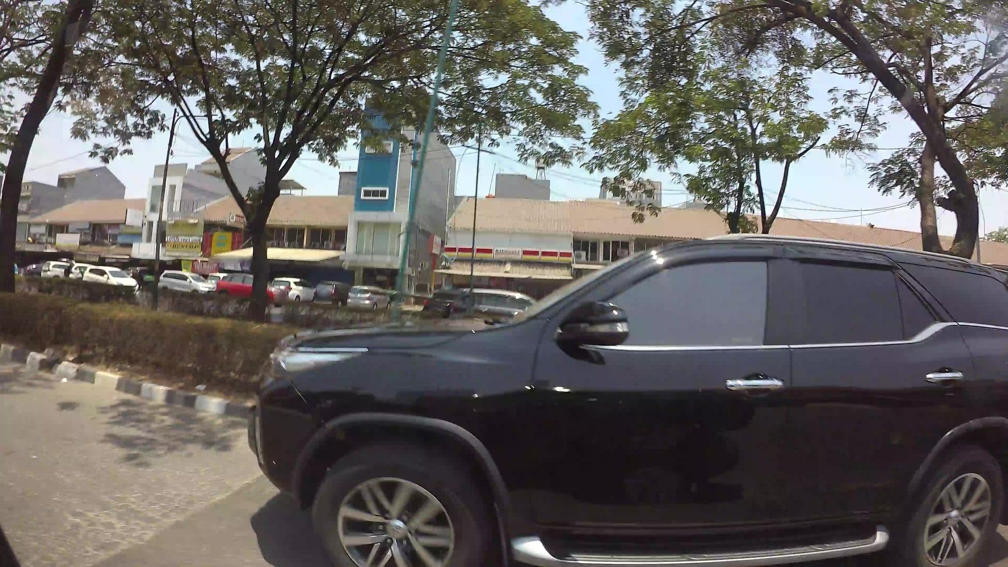 Street view near Hard Rock Hotels, Utan — © kaart_3 (CC BY-SA · Mapillary)