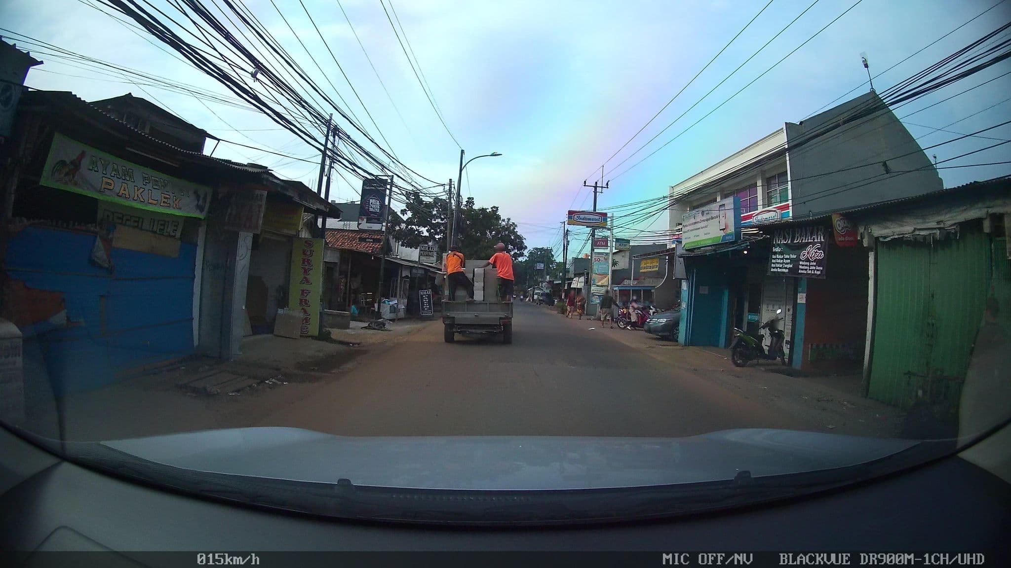 Street view near Hermes palace, Bekasi — © kaart_2 (CC BY-SA · Mapillary)