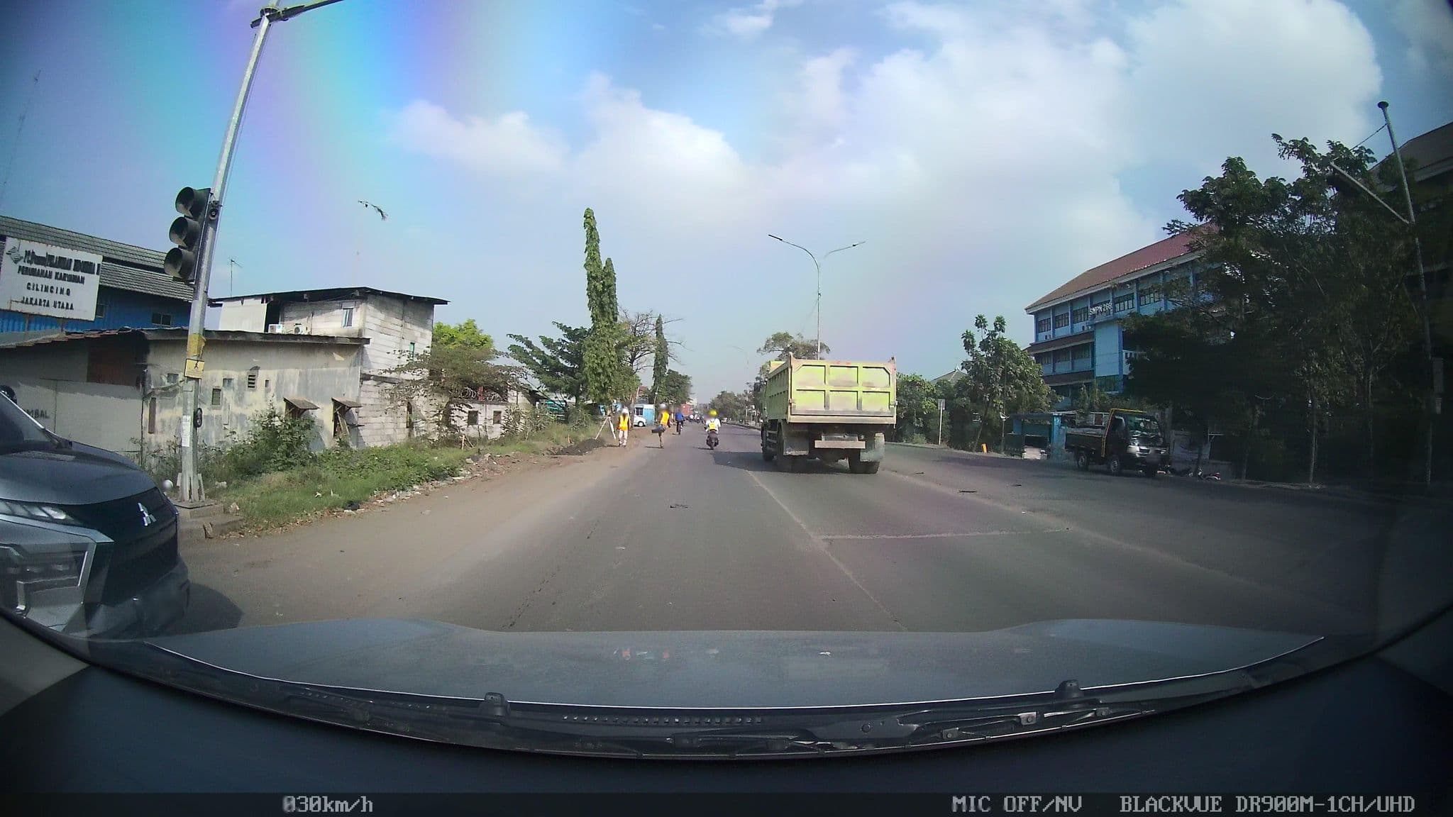 Street view near Cijengkol, Kab. Serang Panjang, Utan — © kaart_2 (CC BY-SA · Mapillary)