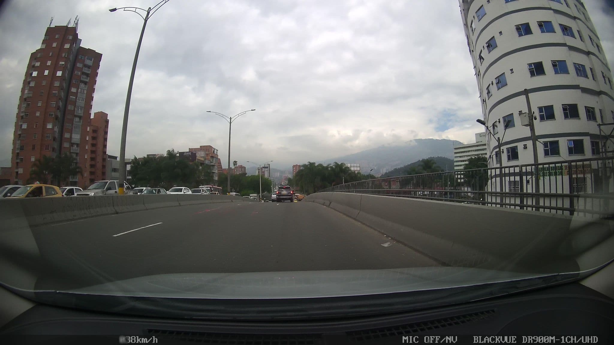 Street view near Hotel El Puente, Medellín