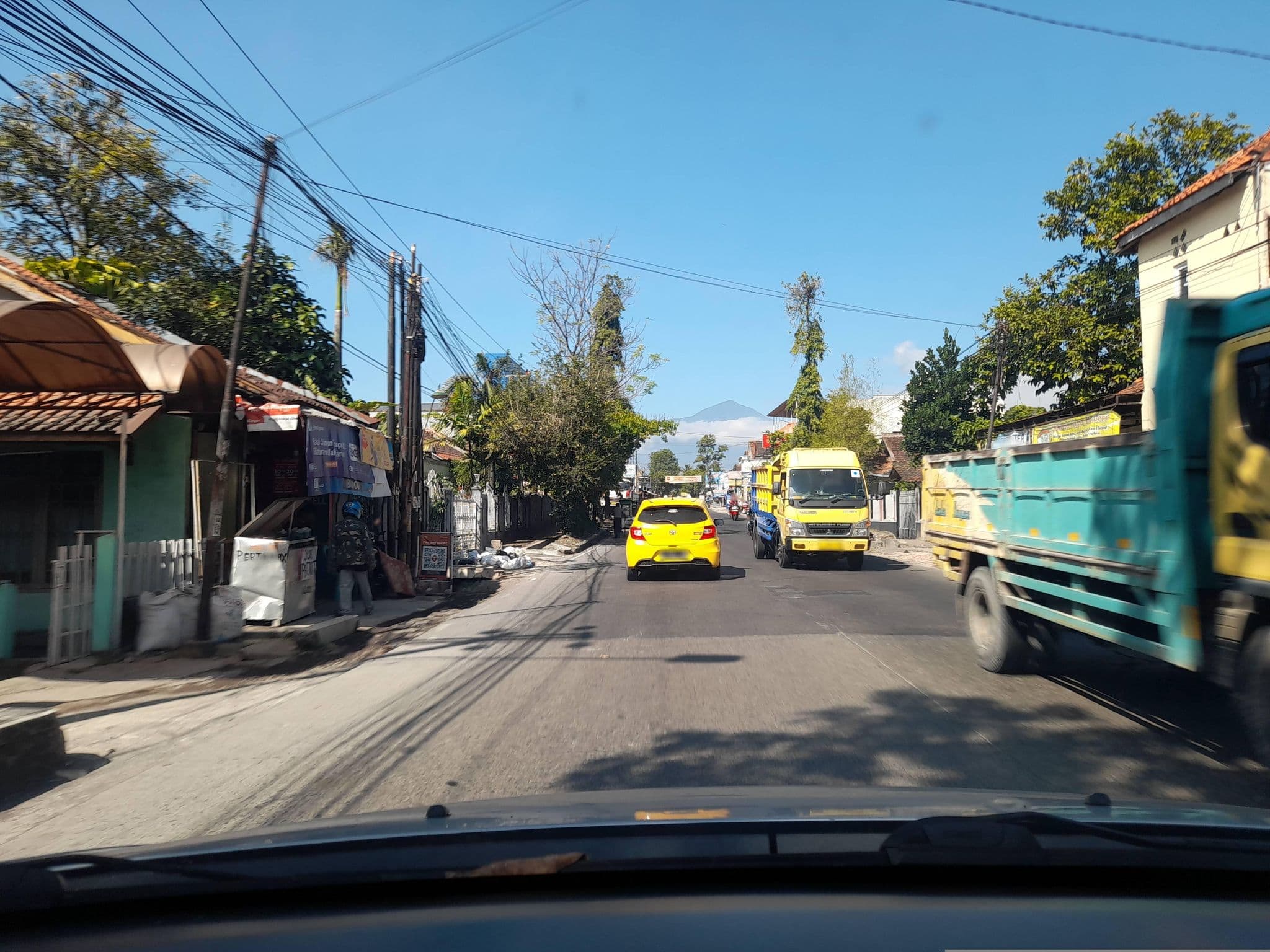 Street view near Wisma Eska Hijau, Garut — © Kaart_Local (CC BY-SA · Mapillary)