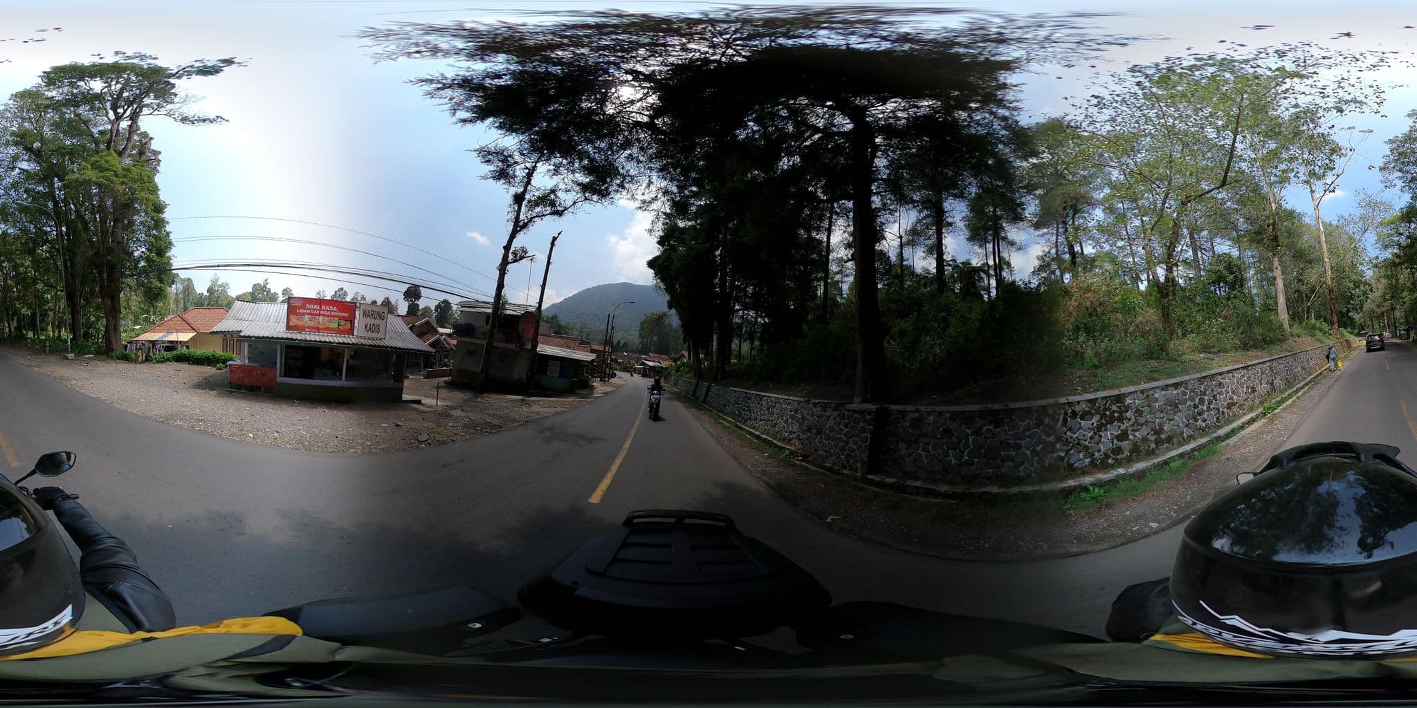 Street view near Radhina Hills, Banjar — © Kaart_Local (CC BY-SA · Mapillary)
