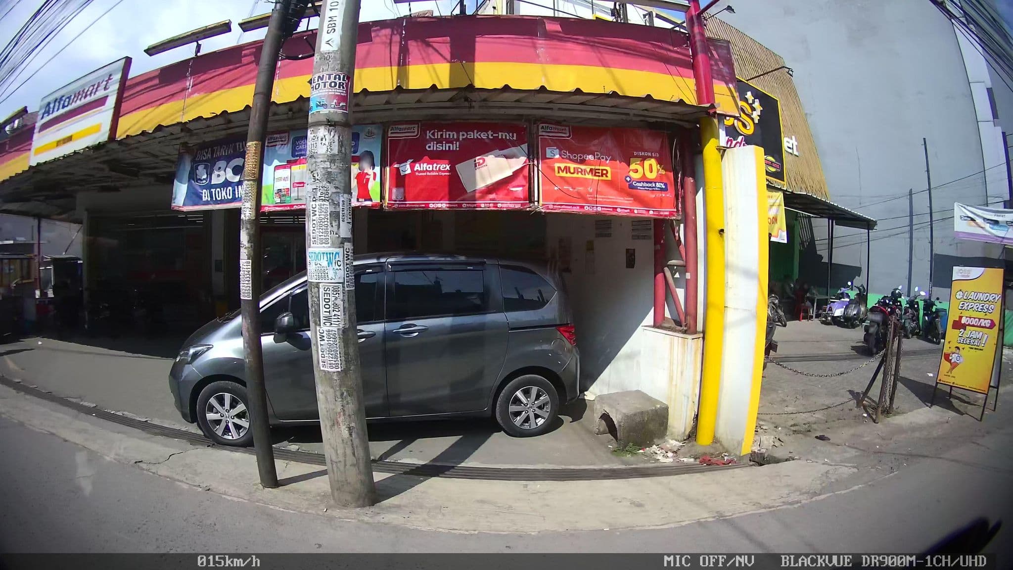 Street view near kamar eyi, Pameungpeuk — © kaart_2 (CC BY-SA · Mapillary)