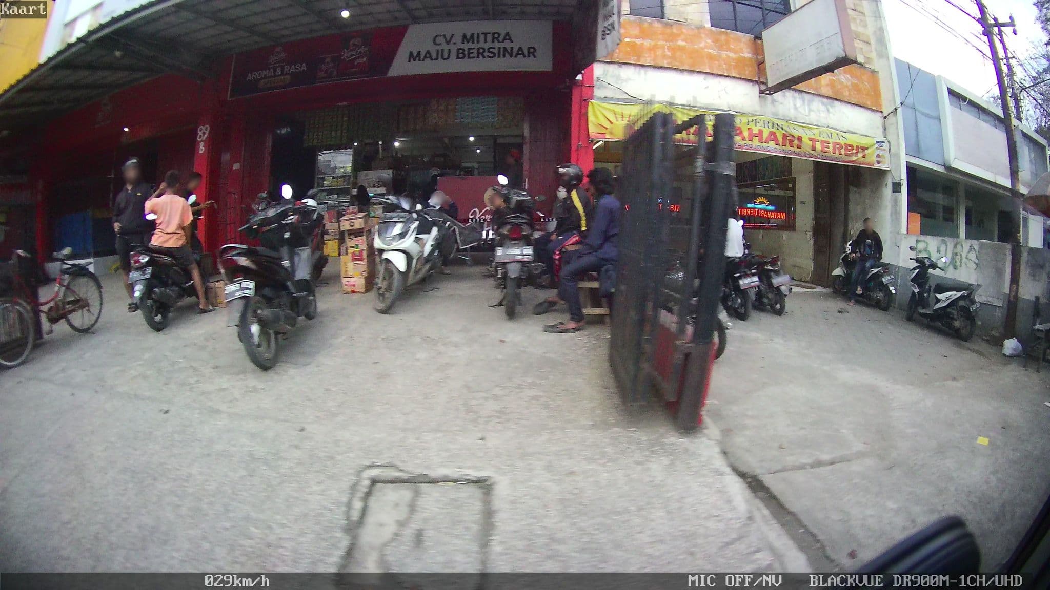 Street view near Dyk Love Hotel, Pameungpeuk — © kaart_2 (CC BY-SA · Mapillary)