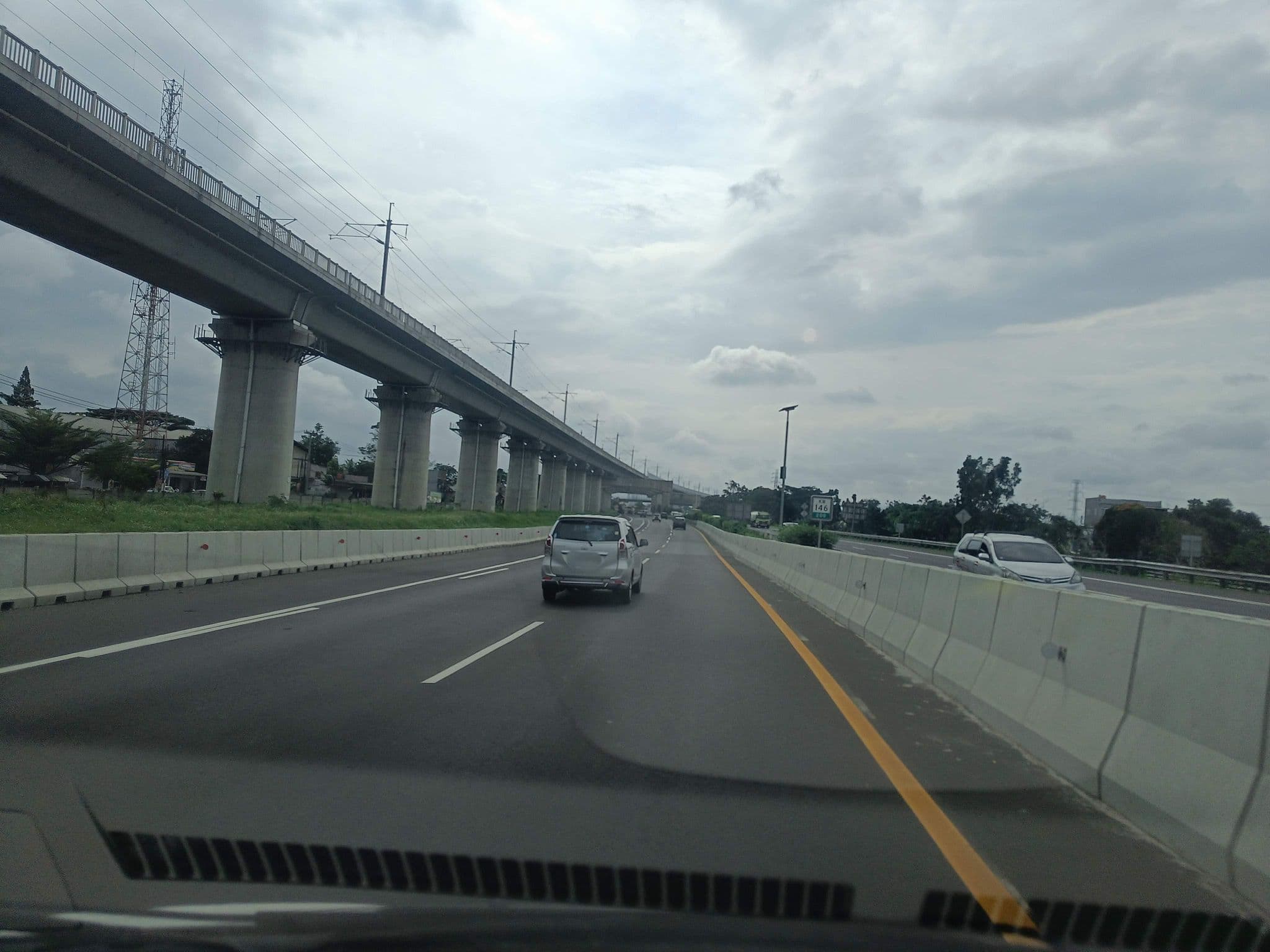 Street view near PMI, Bandung — © hen0ch (CC BY-SA · Mapillary)