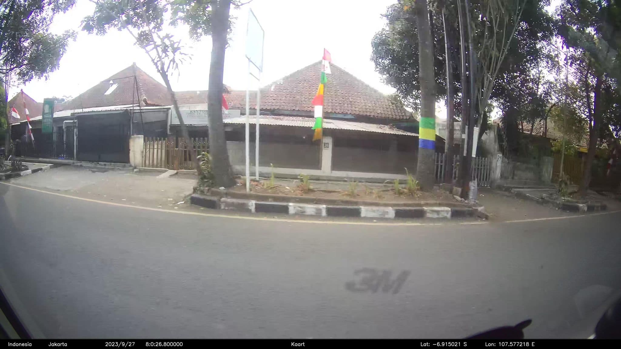 Street view near Merdeka hotel bandung, Bandung — © kaart_2 (CC BY-SA · Mapillary)