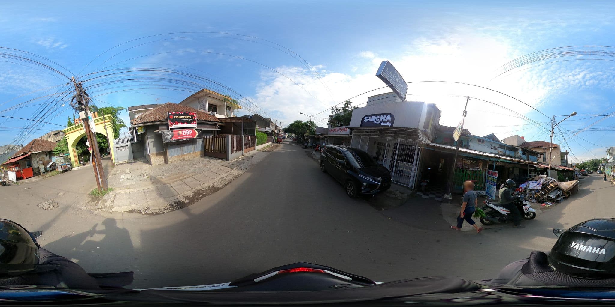 Street view near Hotel Unik, Bandung — © Kaart_Local (CC BY-SA · Mapillary)