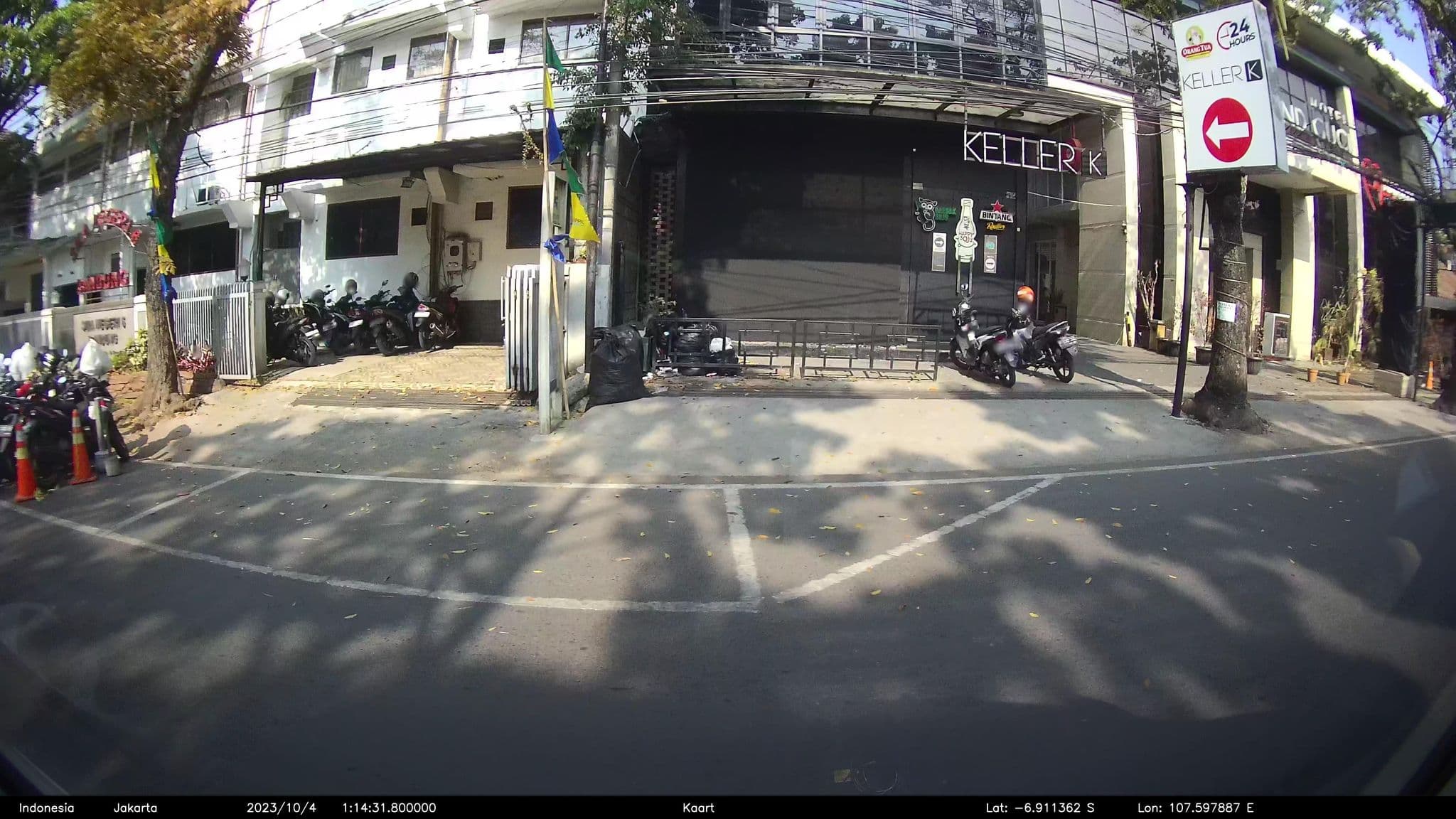 Street view near The Arista hotel Horison Palembang, Bandung — © kaart_2 (CC BY-SA · Mapillary)