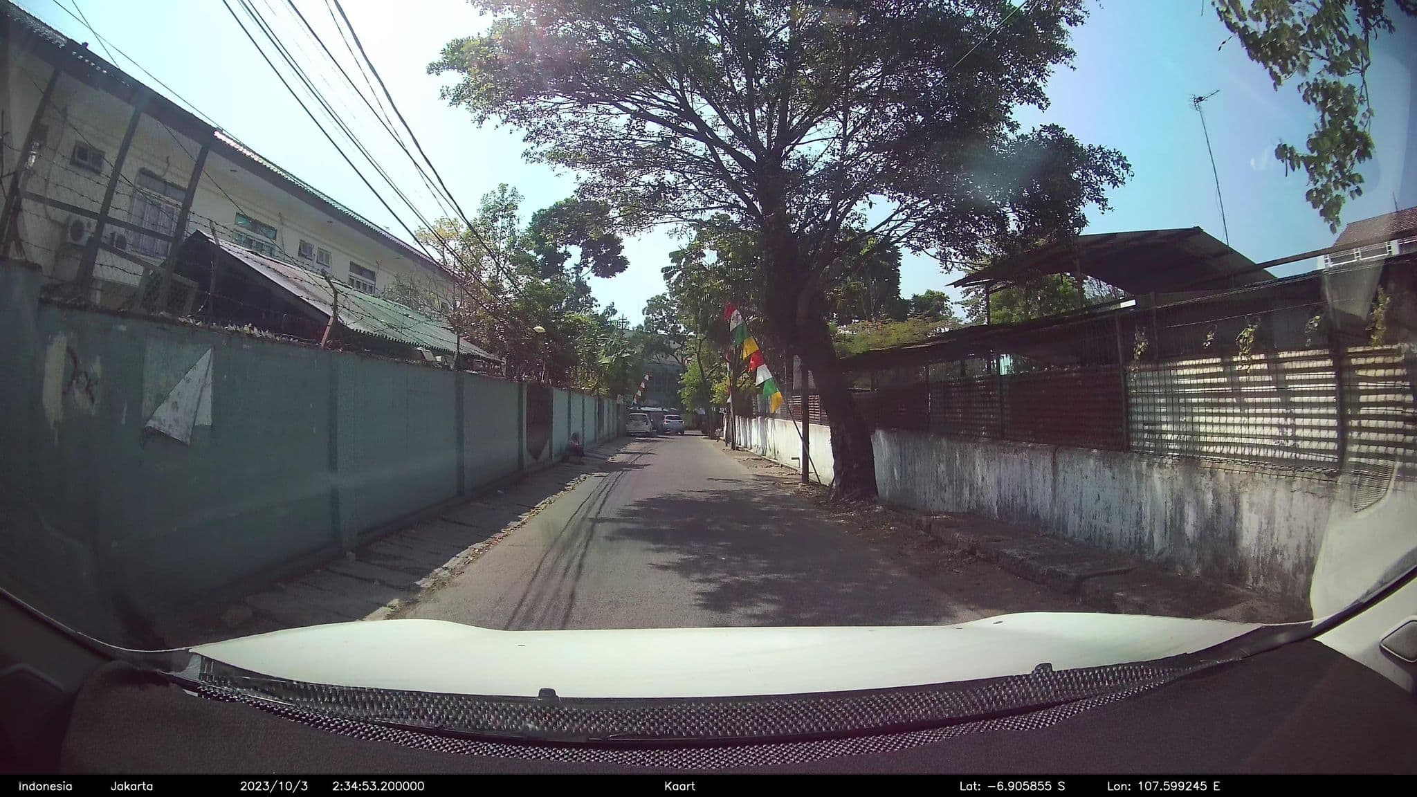 Street view near Sagres, Bandung — © kaart5 (CC BY-SA · Mapillary)