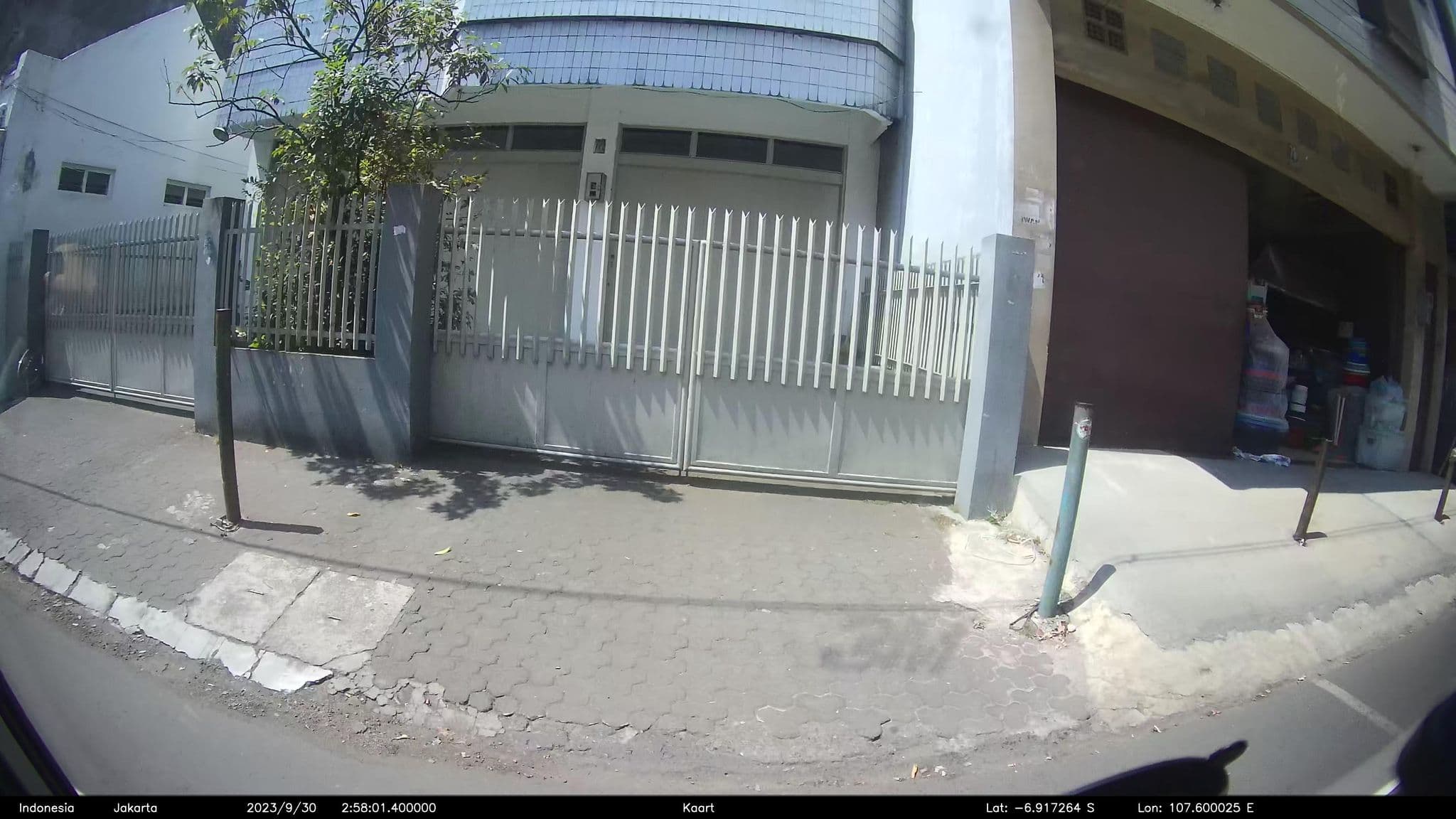 Street view near Kontrakan H. Dadang, Bandung — © kaart_2 (CC BY-SA · Mapillary)