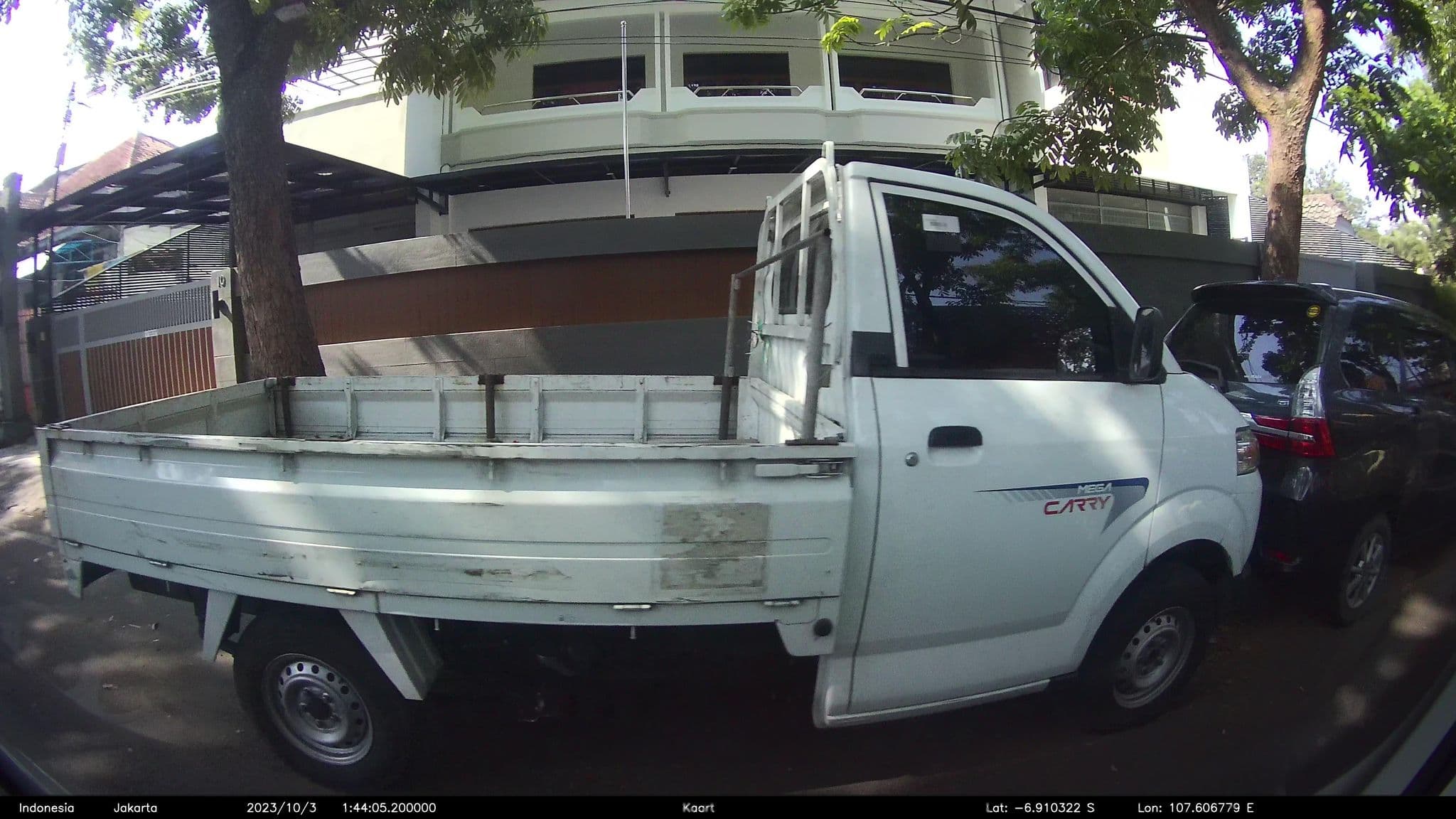 Street view near Asrama Mahasiswa Aceh-Bandung, Bandung — © kaart5 (CC BY-SA · Mapillary)