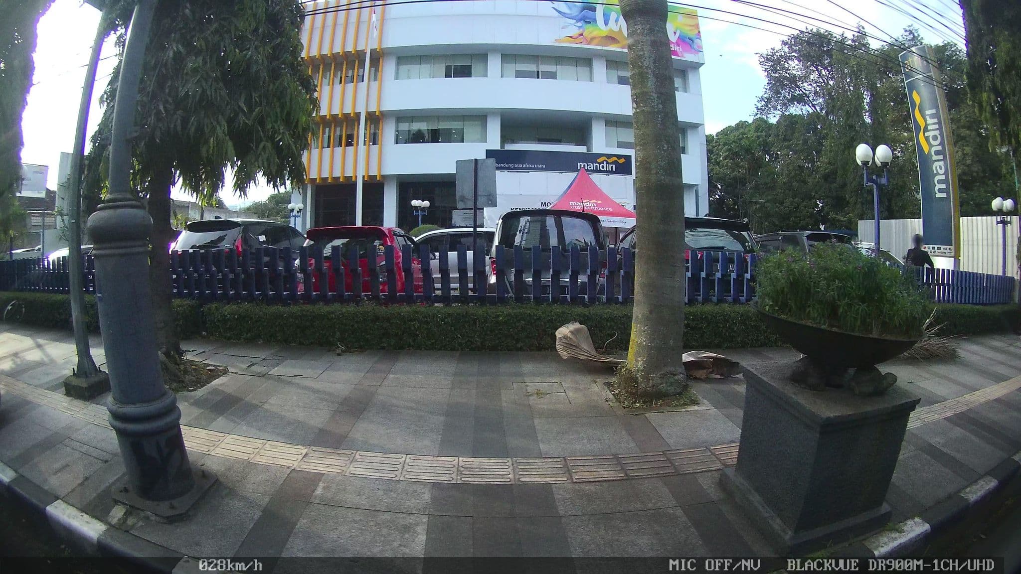 Street view near Villa Dago Resort, Bandung — © kaart_2 (CC BY-SA · Mapillary)