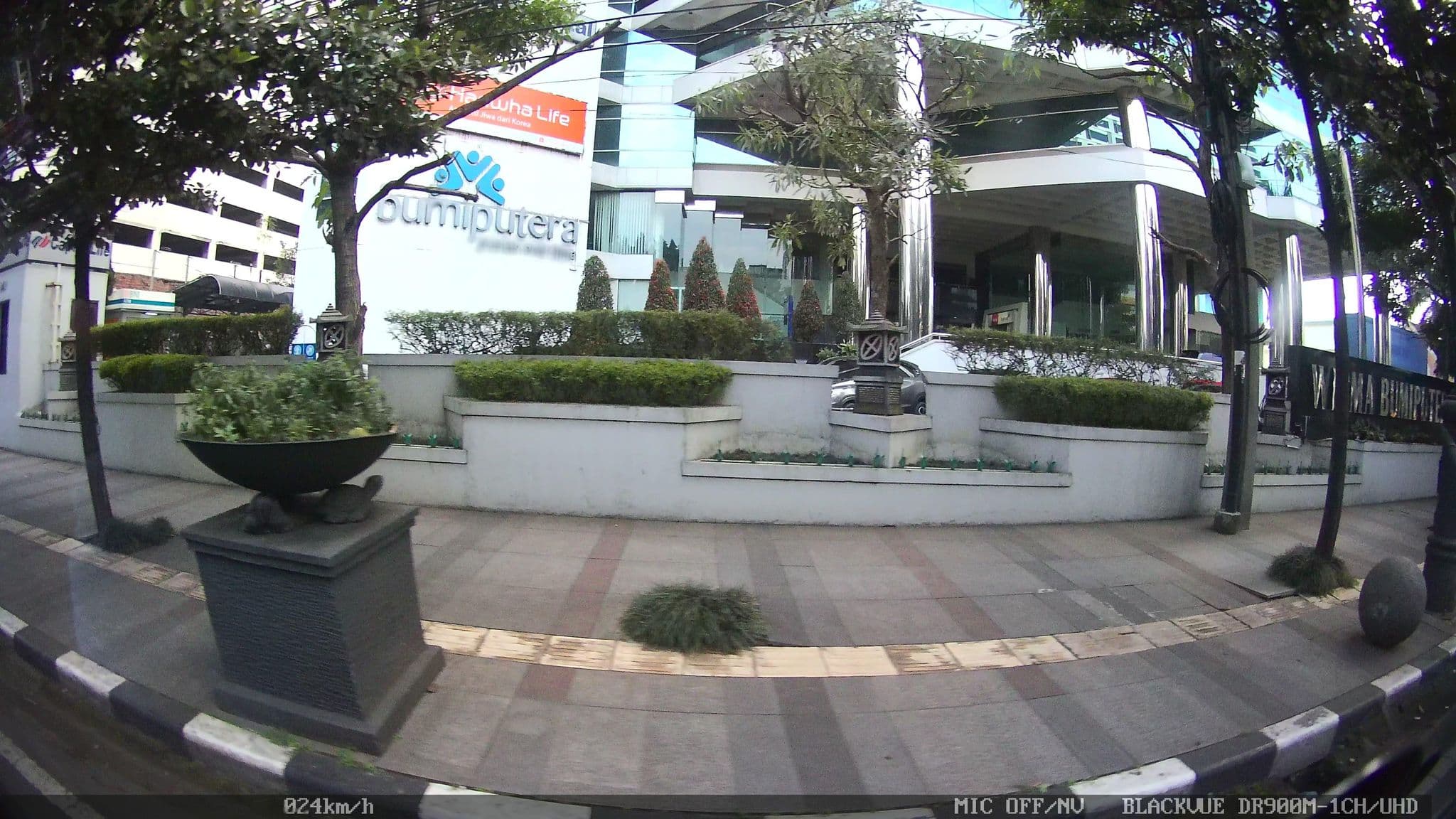 Street view near Uni beach hotel Pangandaran, Bandung — © kaart_2 (CC BY-SA · Mapillary)