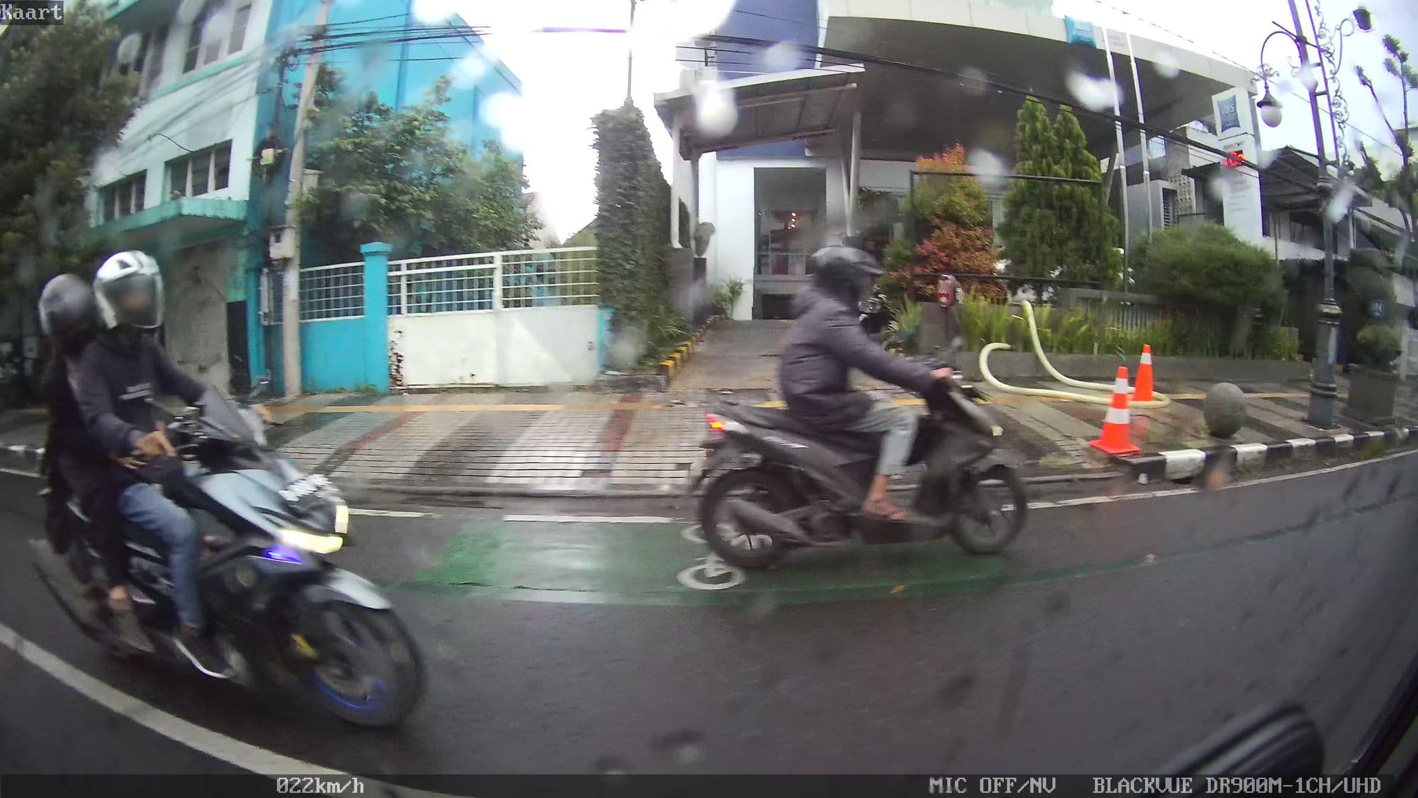 Street view near ibis budget Bandung Asia Afrika, Bandung — © kaart_2 (CC BY-SA · Mapillary)