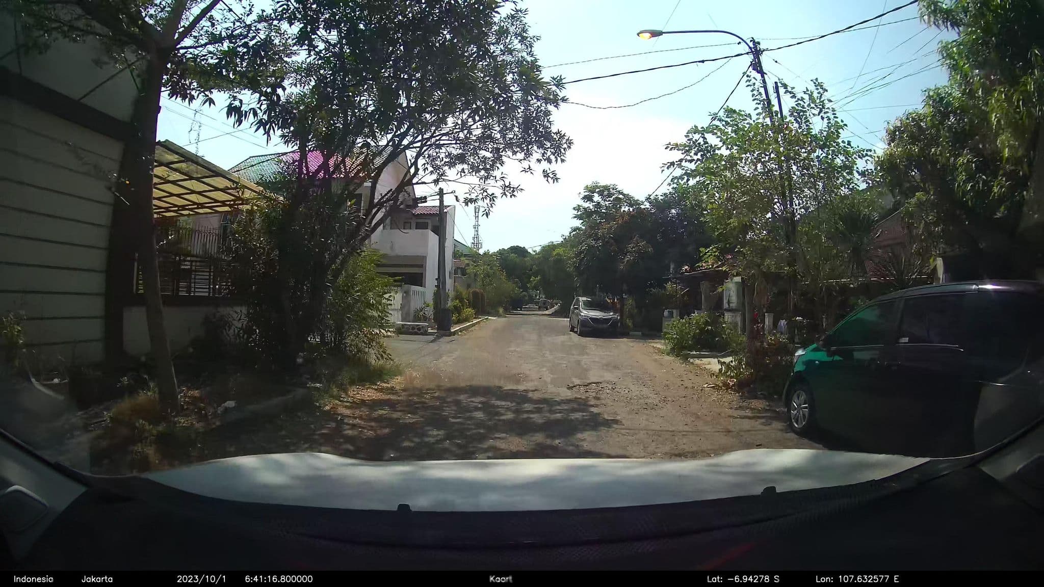 Street view near Grage Hotel, Bandung — © kaart5 (CC BY-SA · Mapillary)