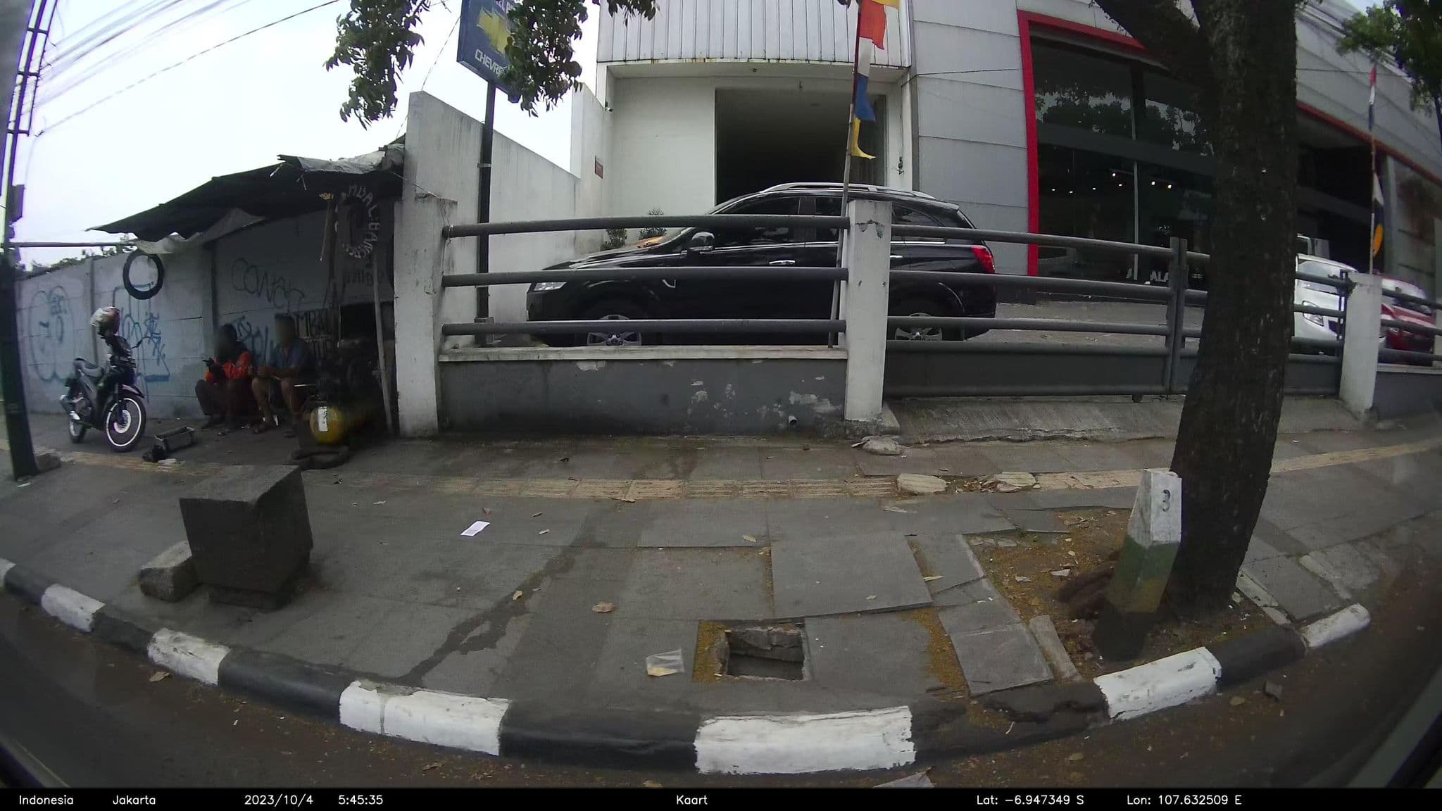 Street view near Novotel, Palembang, Bandung — © kaart5 (CC BY-SA · Mapillary)