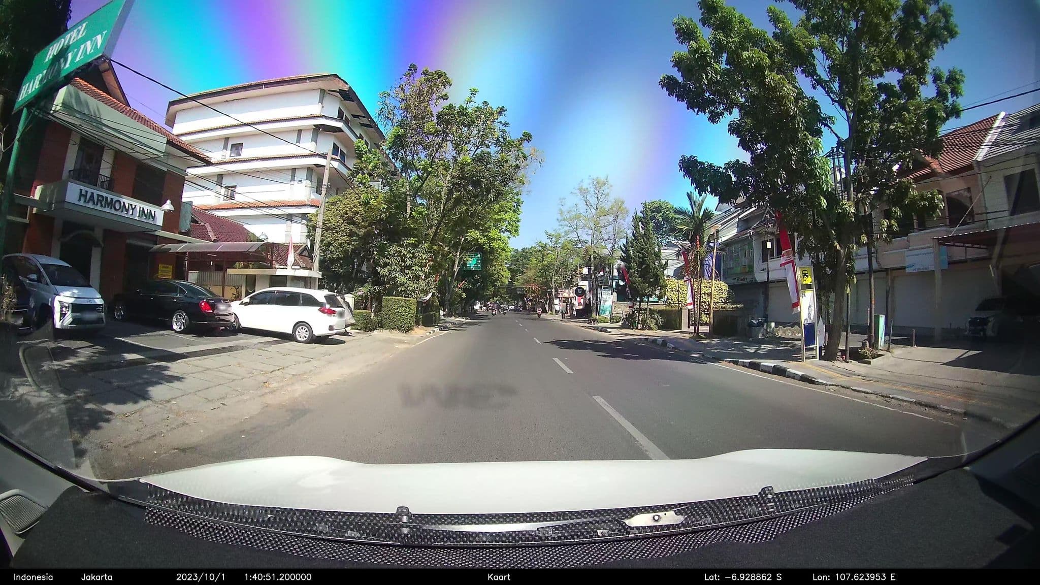 Street view near Hotel Harmony inn 2, Bandung — © kaart5 (CC BY-SA · Mapillary)