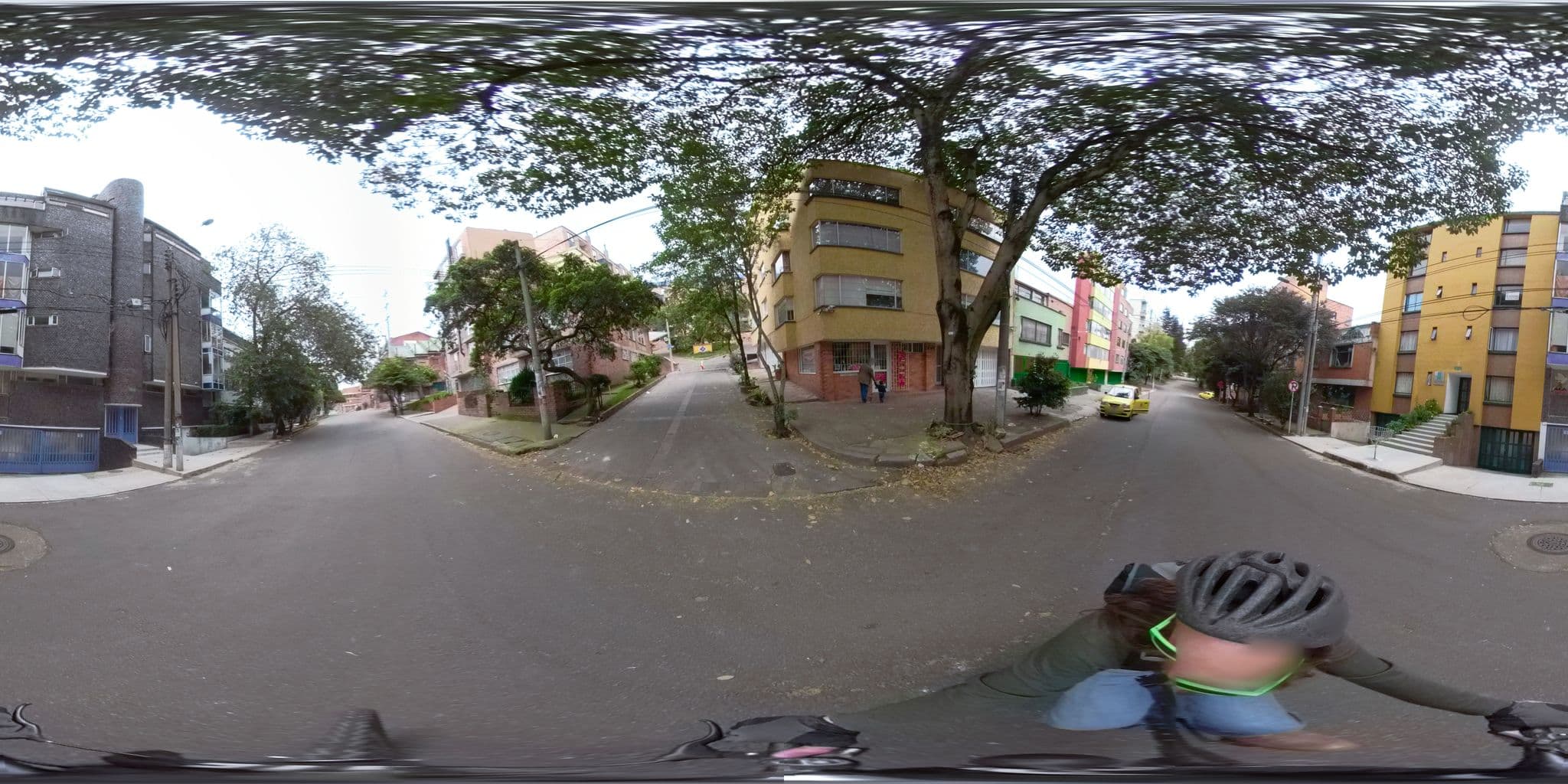 Street view near Maca Bunker, Bogotá