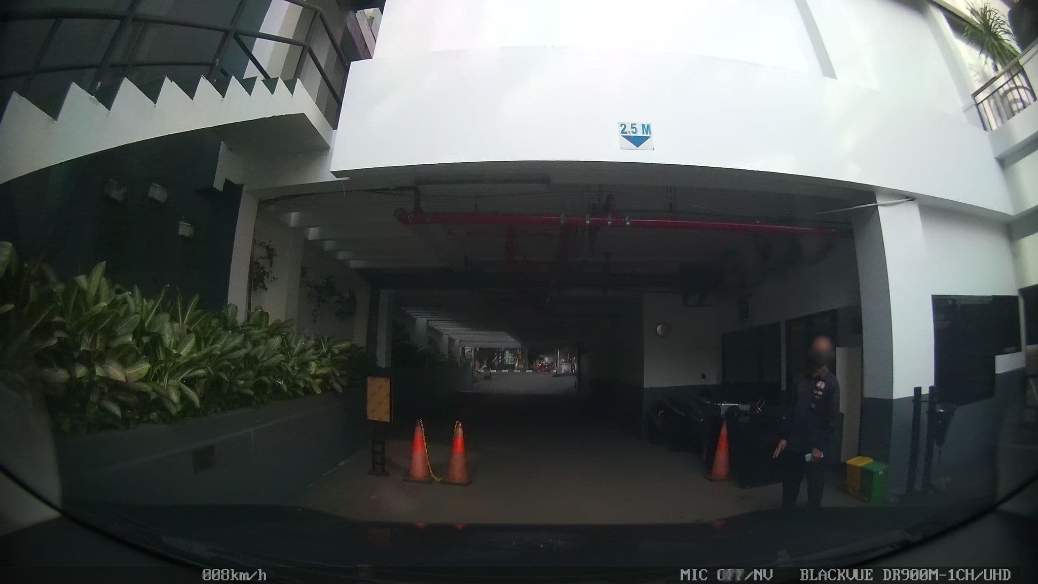 Street view near Papandayan Swimming Pool, Bandung — © kaart5 (CC BY-SA · Mapillary)