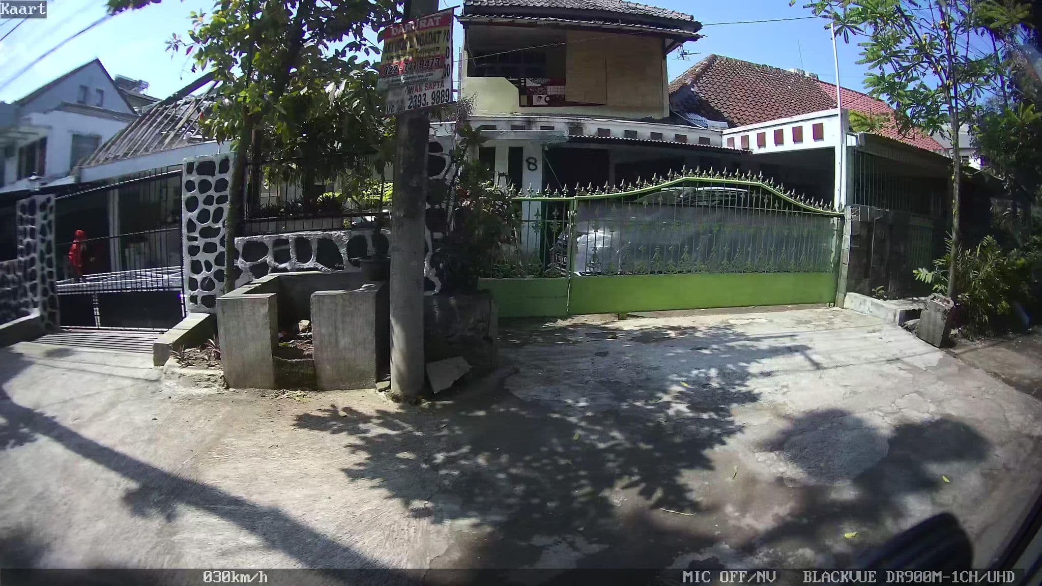 Street view near Hotel Anda, Bandung — © kaart_2 (CC BY-SA · Mapillary)