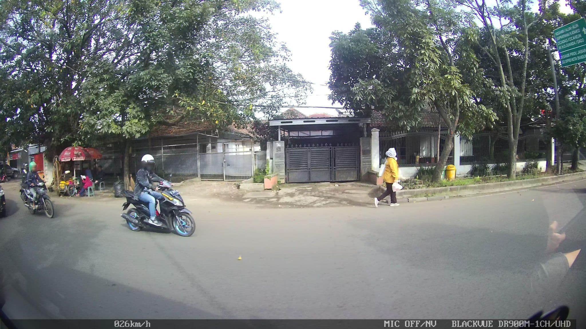 Street view near Wisma harina, Bandung — © kaart5 (CC BY-SA · Mapillary)