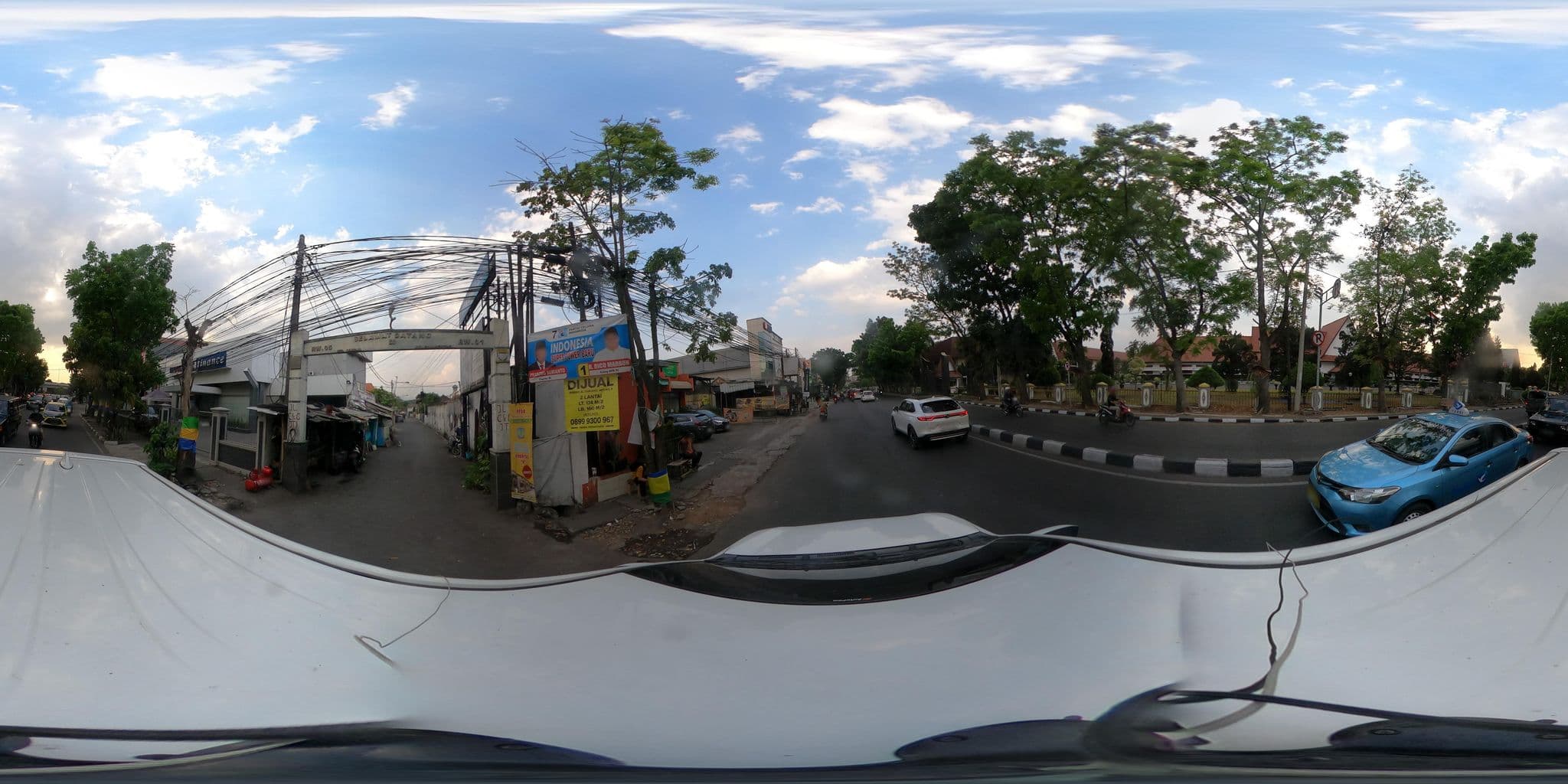 Street view near Pondok Patradisa, Bandung — © kaart5 (CC BY-SA · Mapillary)