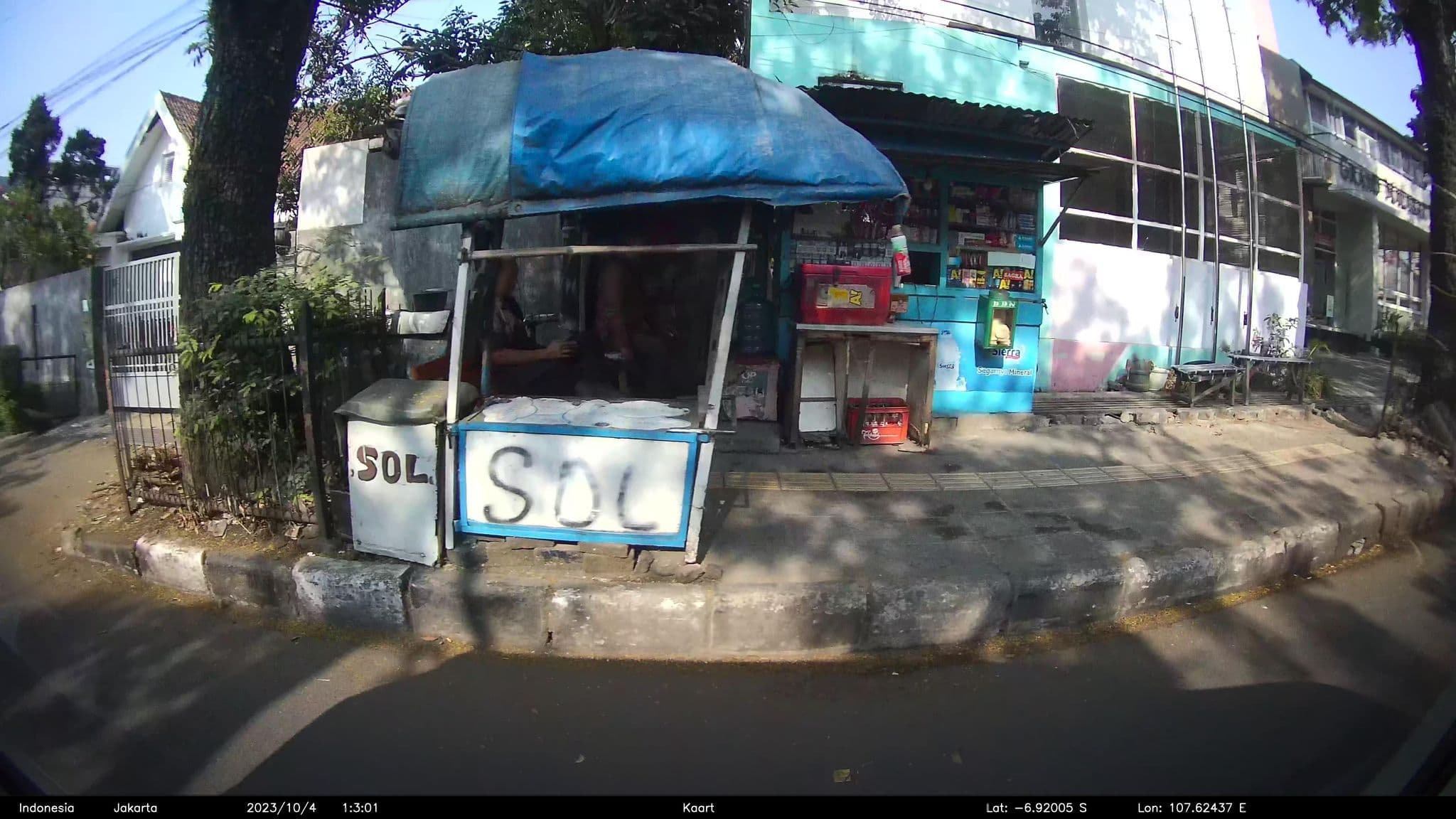 Street view near Grand Malabar Hotel, Bandung — © kaart5 (CC BY-SA · Mapillary)
