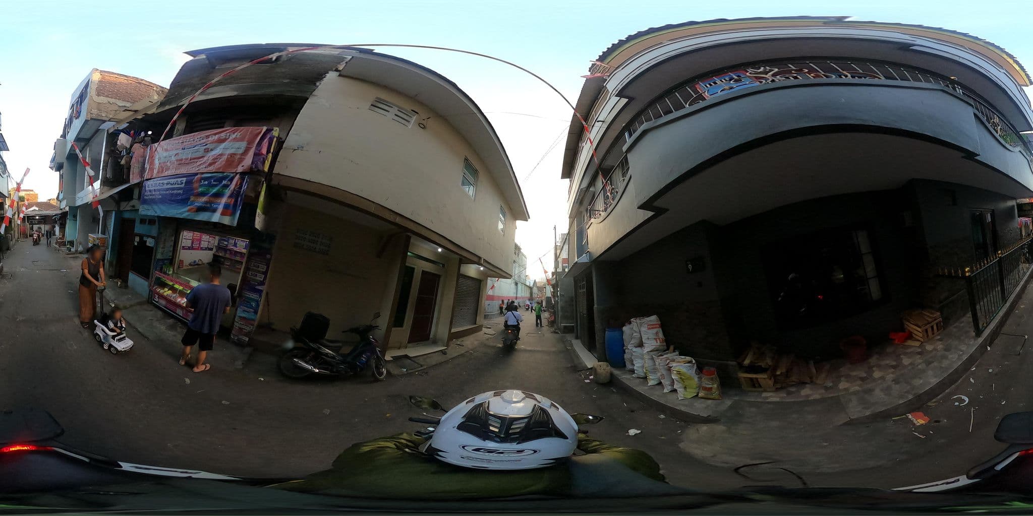 Street view near Agie room, Bandung — © Kaart_Local (CC BY-SA · Mapillary)