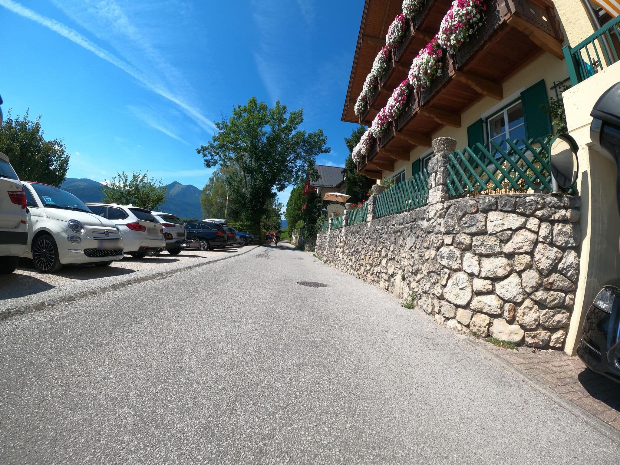 Street view near Hotel Garni Buchinger, Sankt Wolfgang im Salzkammergut — © Langfahrer (CC BY-SA · Mapillary)