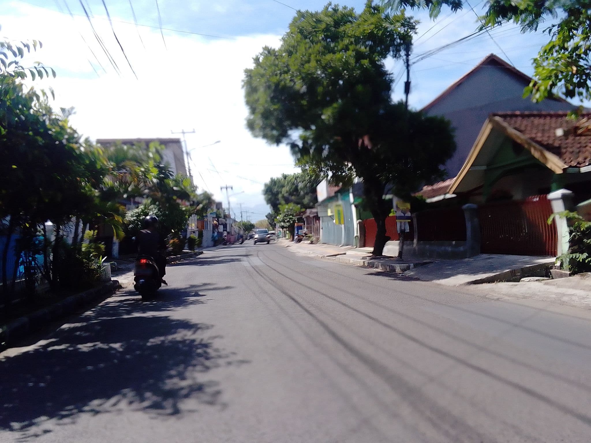 Street view near yai's palace, Bandung — © fedrian_syah (CC BY-SA · Mapillary)