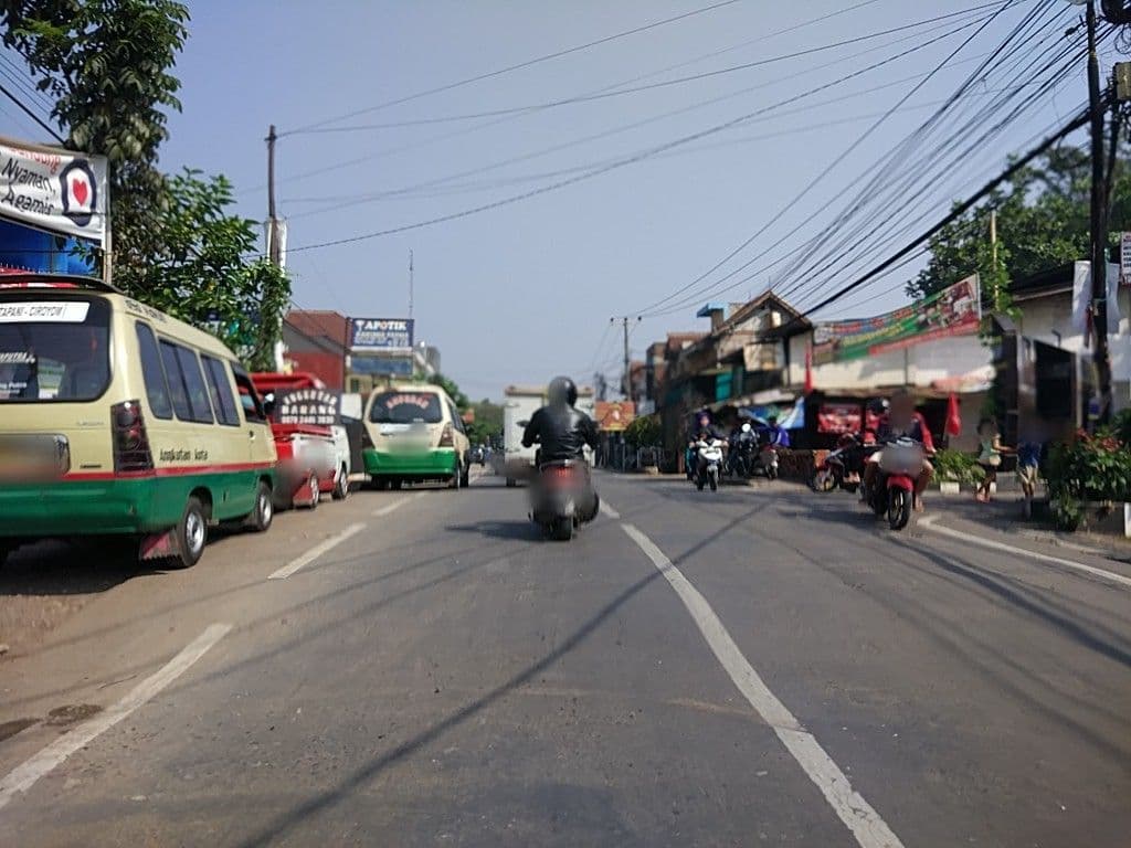 Street view near Villa dago pakar, Bandung — © dirgam (CC BY-SA · Mapillary)