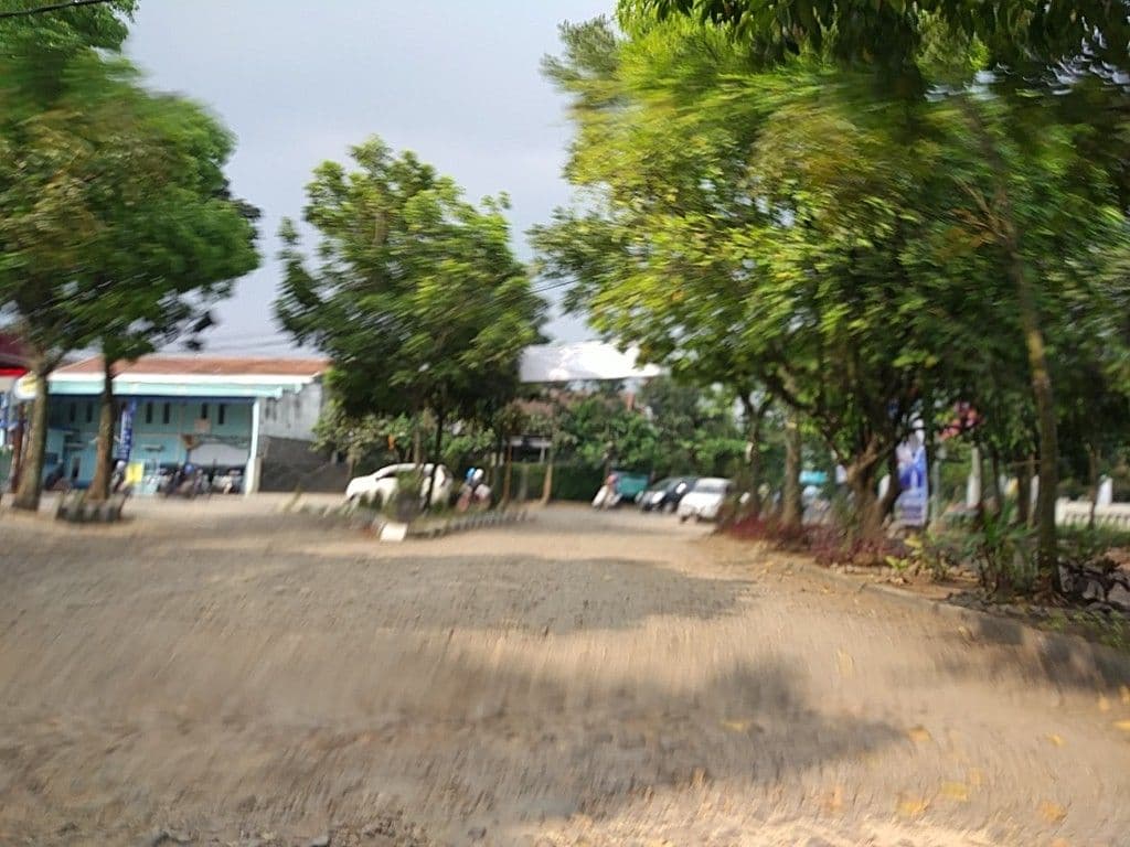Street view near Best Western Premier La Grande, Bandung — © dirgam (CC BY-SA · Mapillary)