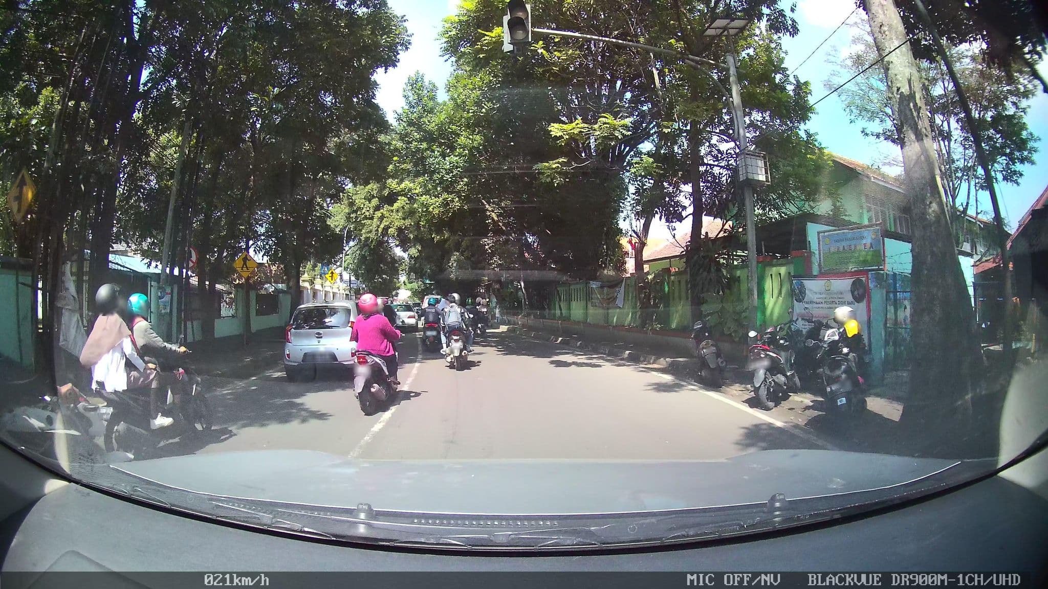 Street view near Wisma Vicaya Bhakti, Cimahi — © kaart_1 (CC BY-SA · Mapillary)