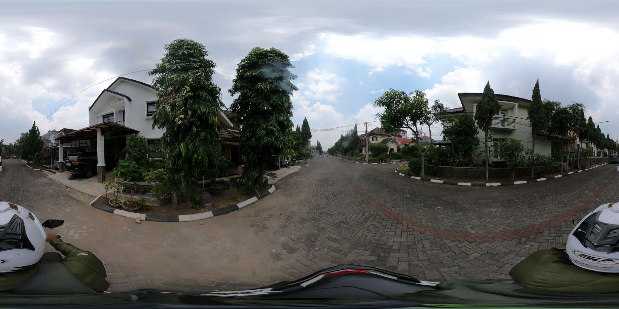 Street view near Protista, Cimahi — © Kaart_Local (CC BY-SA · Mapillary)