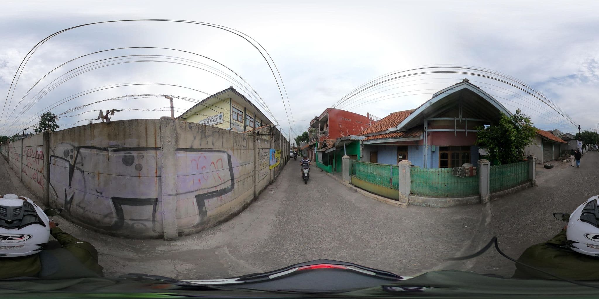 Street view near Cherry house hotel, Cimahi — © Kaart_Local (CC BY-SA · Mapillary)