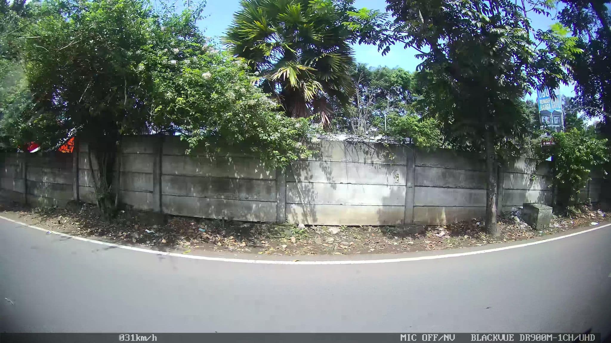 Street view near Swiss-belhotel mangga besar, Bandung — © kaart_2 (CC BY-SA · Mapillary)