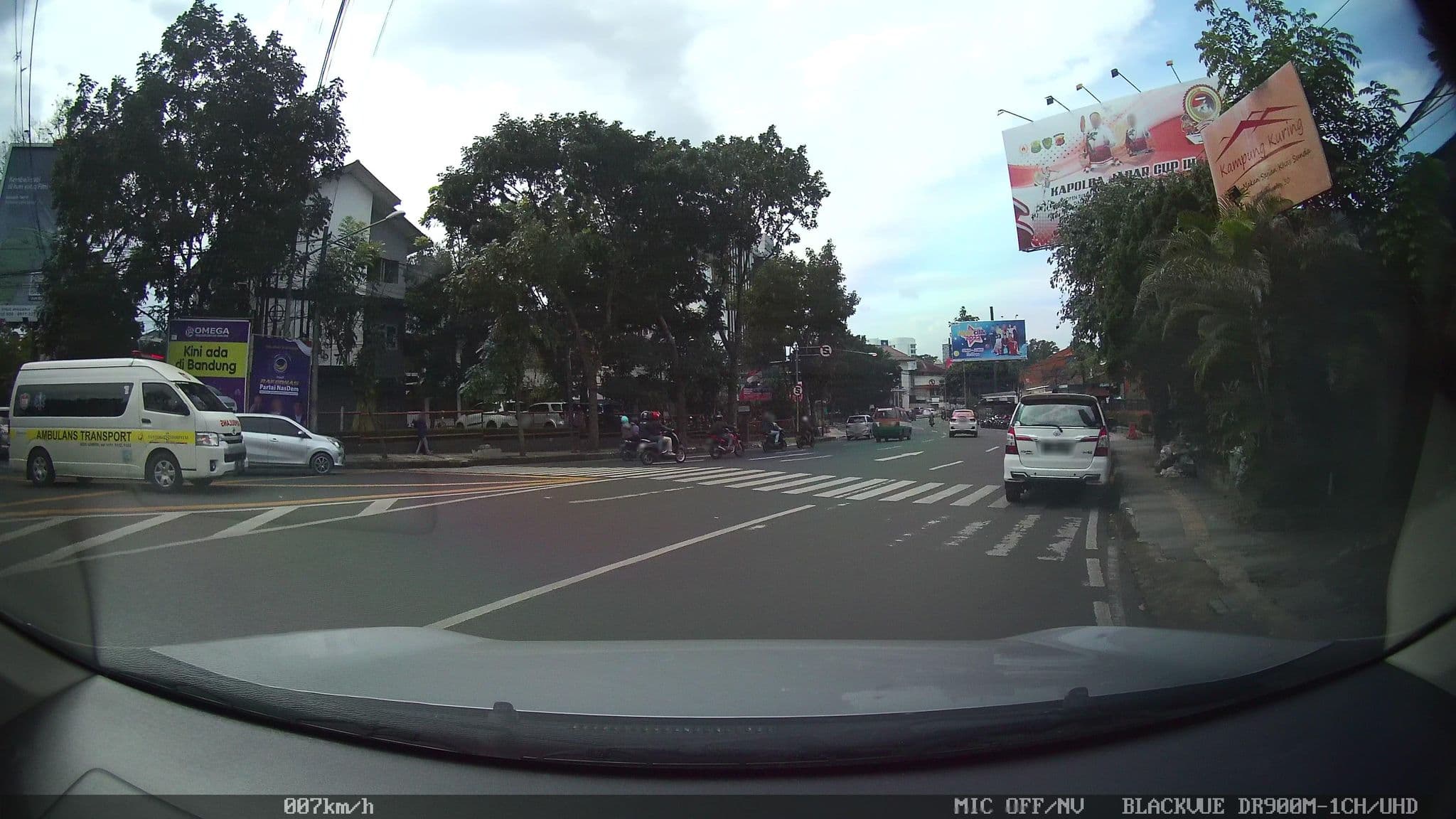 Street view near Pondok Shanahs, Bandung — © kaart_2 (CC BY-SA · Mapillary)