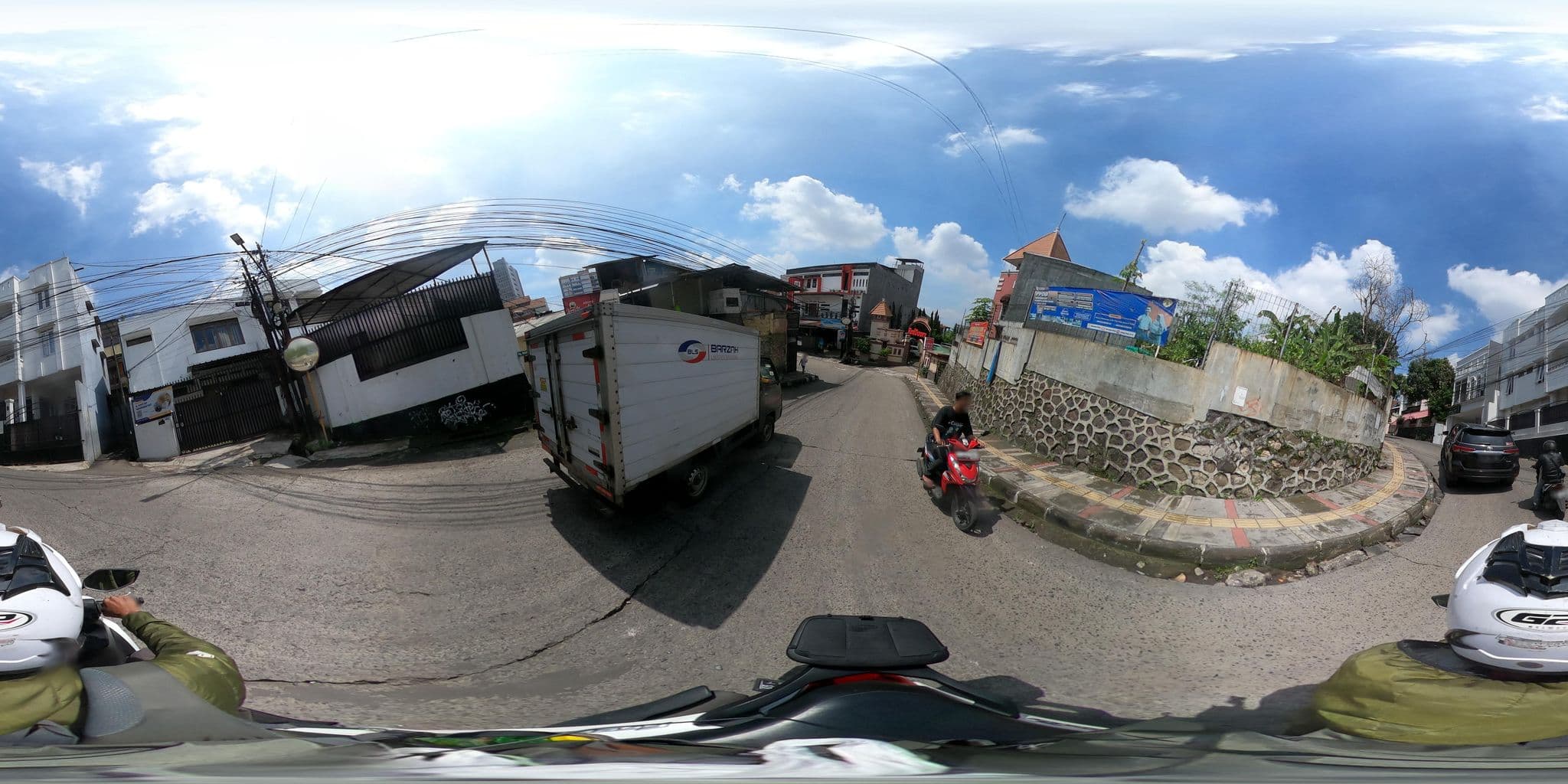Street view near Hotel amalia pasteur, Cimahi — © Kaart_Local (CC BY-SA · Mapillary)