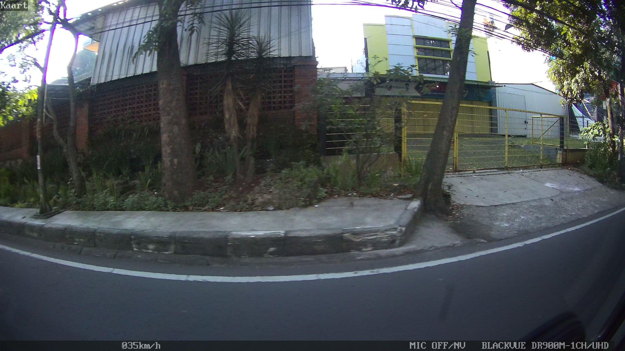 Street view near Zoe Guest House Hotel Bandung, Cimahi — © kaart_2 (CC BY-SA · Mapillary)