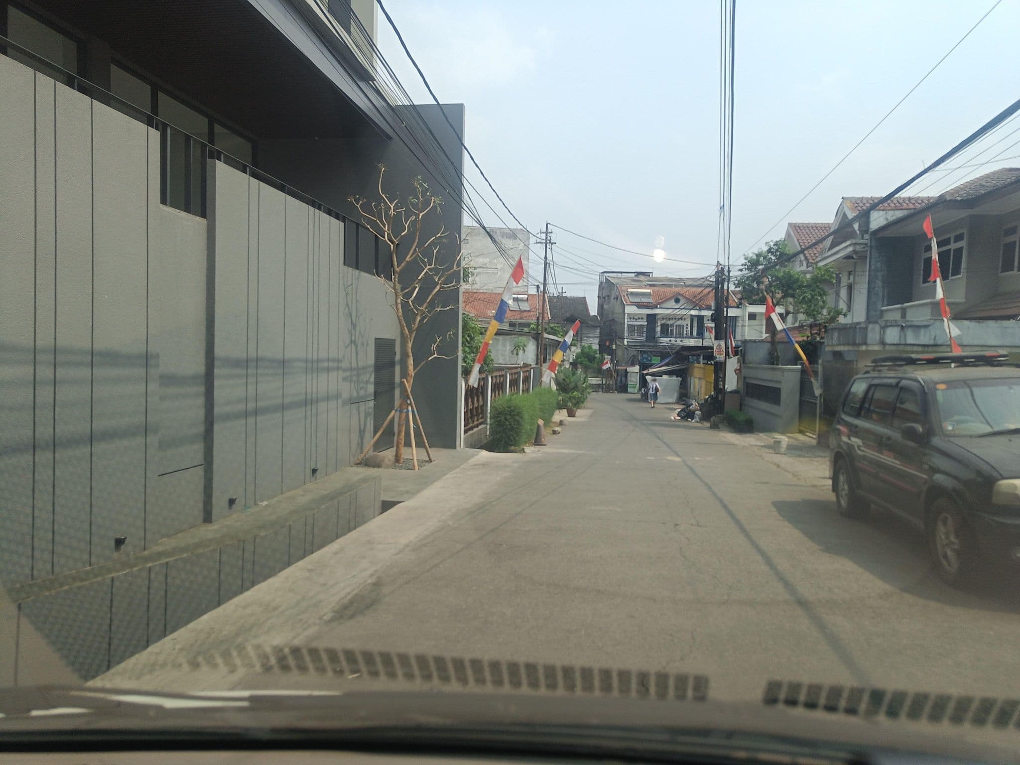 Street view near Airy Eco Pasteur Babakan Jeruk Indah Satu 4 Bandung, Cimahi — © hen0ch (CC BY-SA · Mapillary)