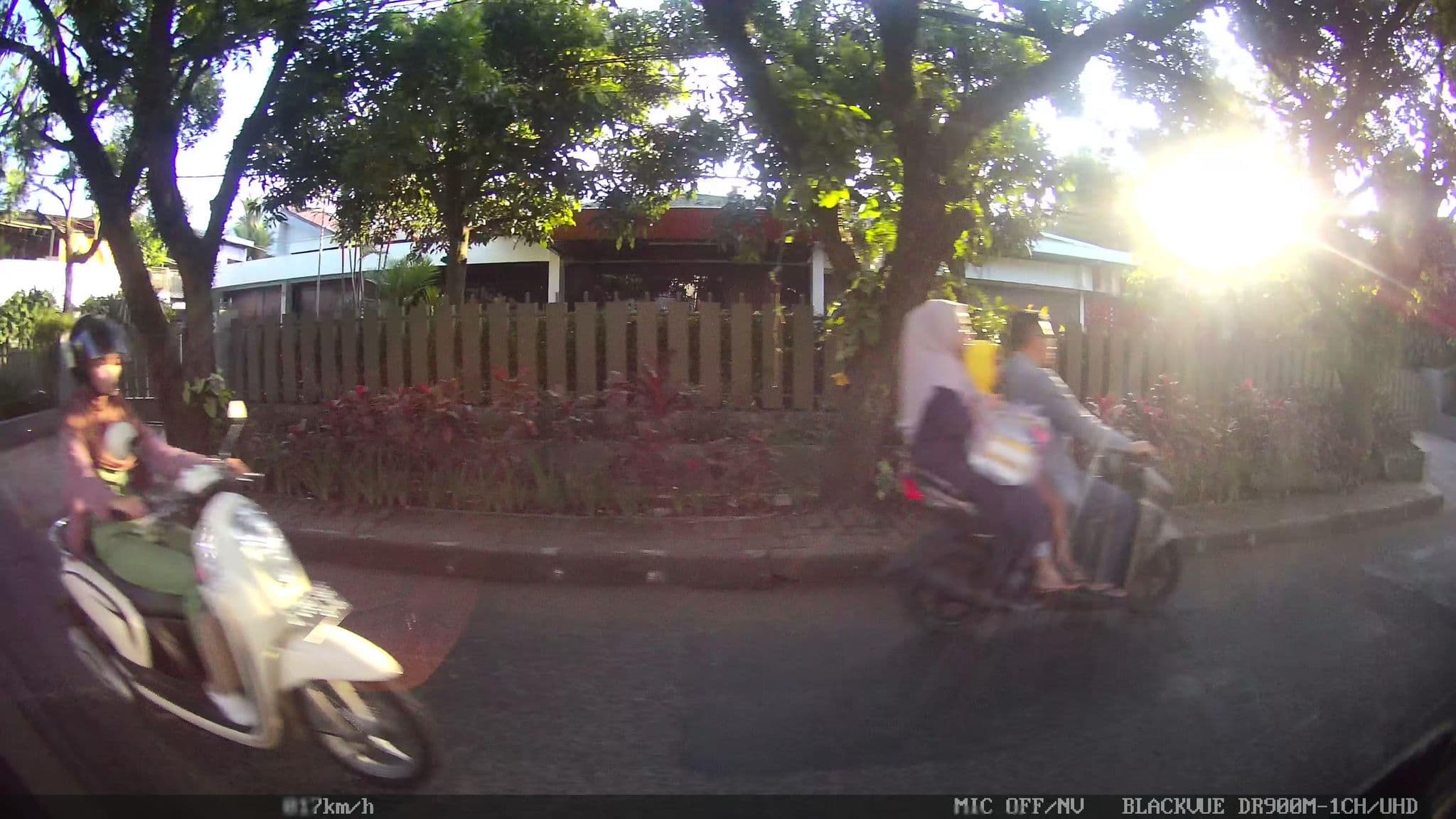 Street view near RedDoorz Gegerkalong Hilir, Cimahi — © kaart_2 (CC BY-SA · Mapillary)