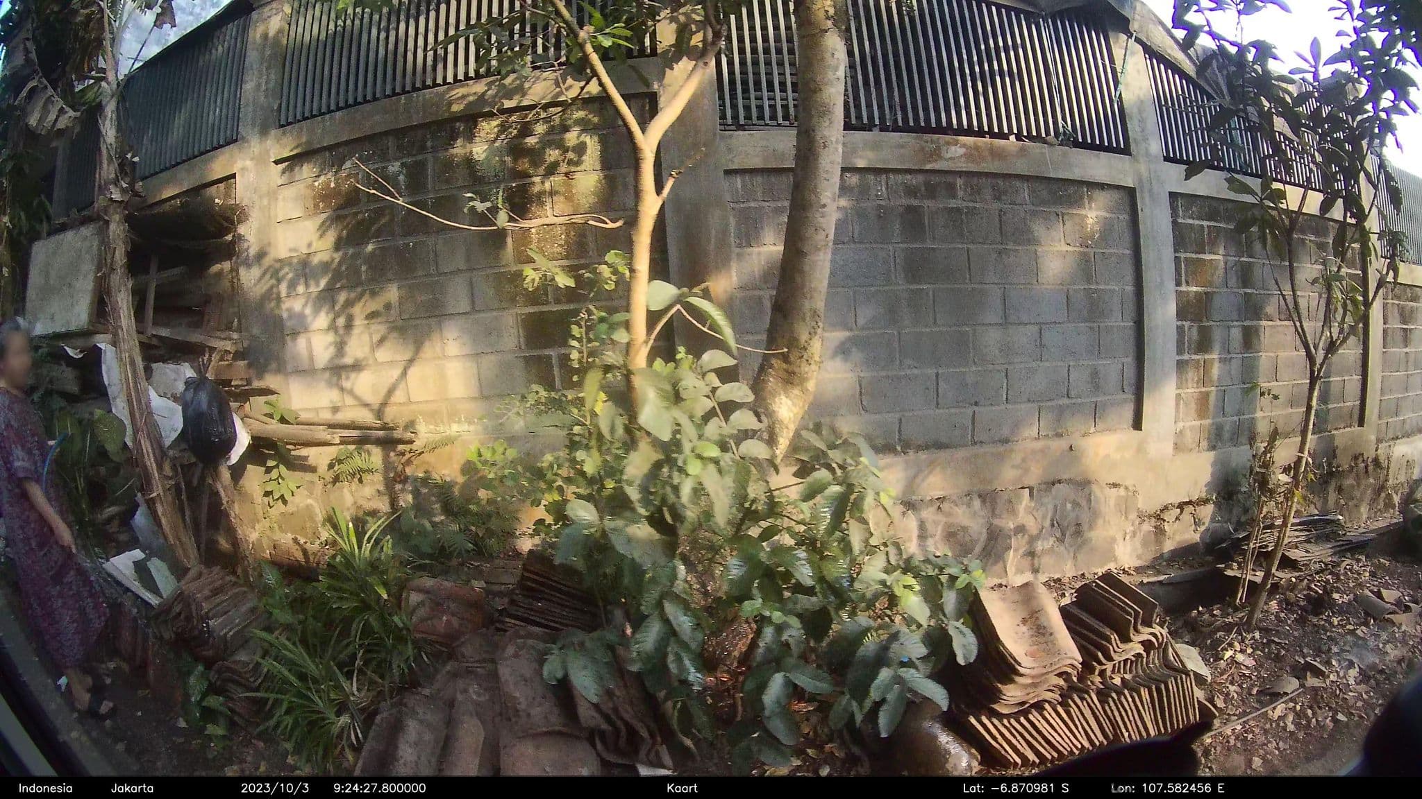 Street view near Bumi Parahita, Cimahi — © kaart5 (CC BY-SA · Mapillary)