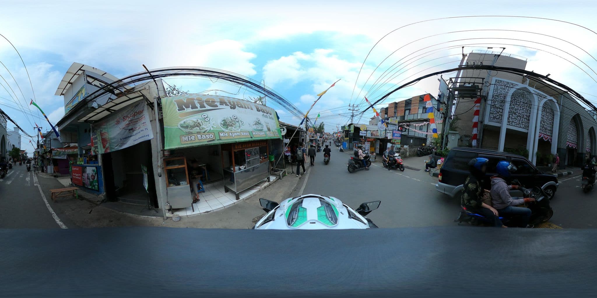 Street view near pondok muhasabah, Cimahi — © Kaart_Local (CC BY-SA · Mapillary)